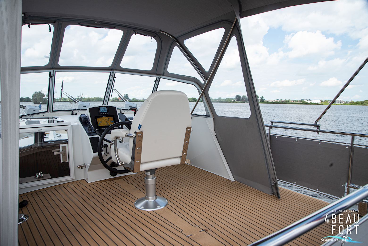 Aquanaut Drifter 350 AC