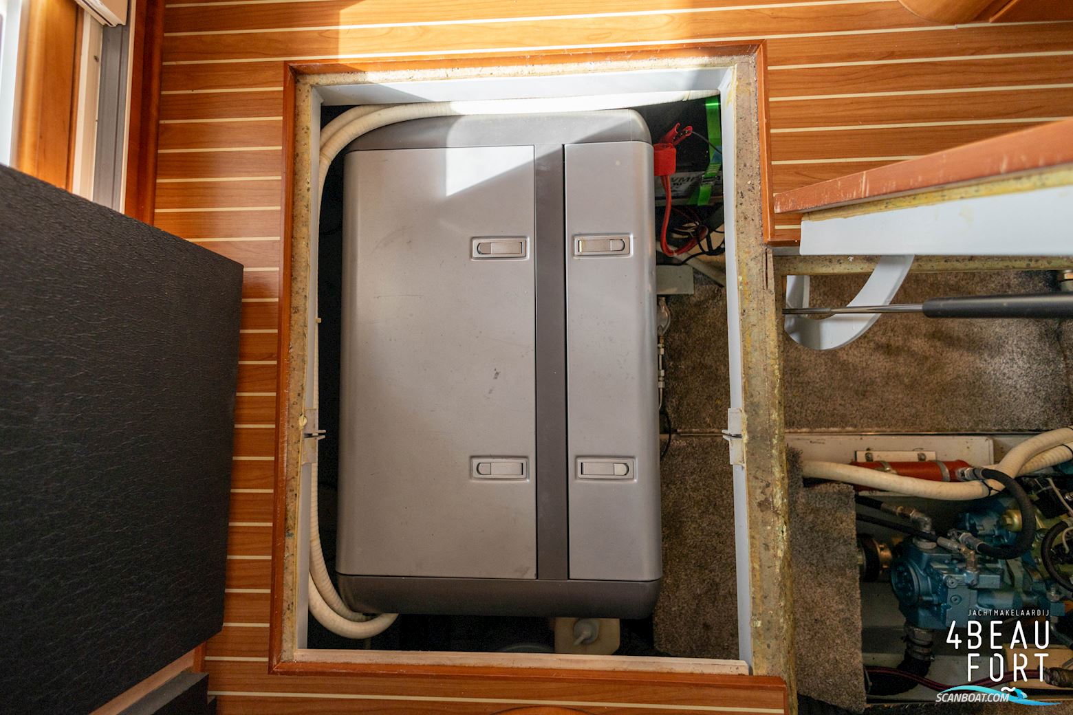 Aquanaut European Voyager 1300 II Admiraal uitvoering