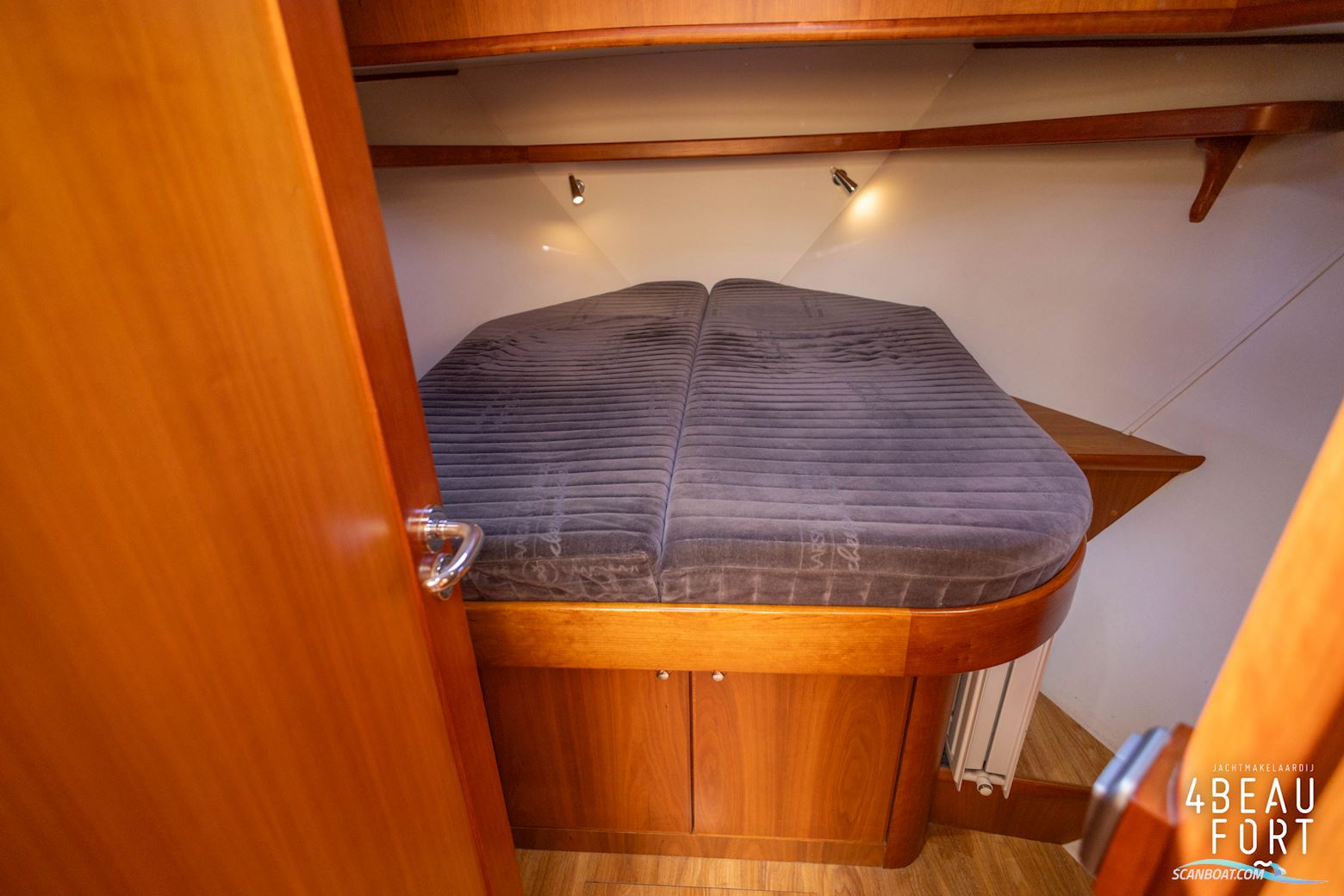 Aquanaut European Voyager 1300