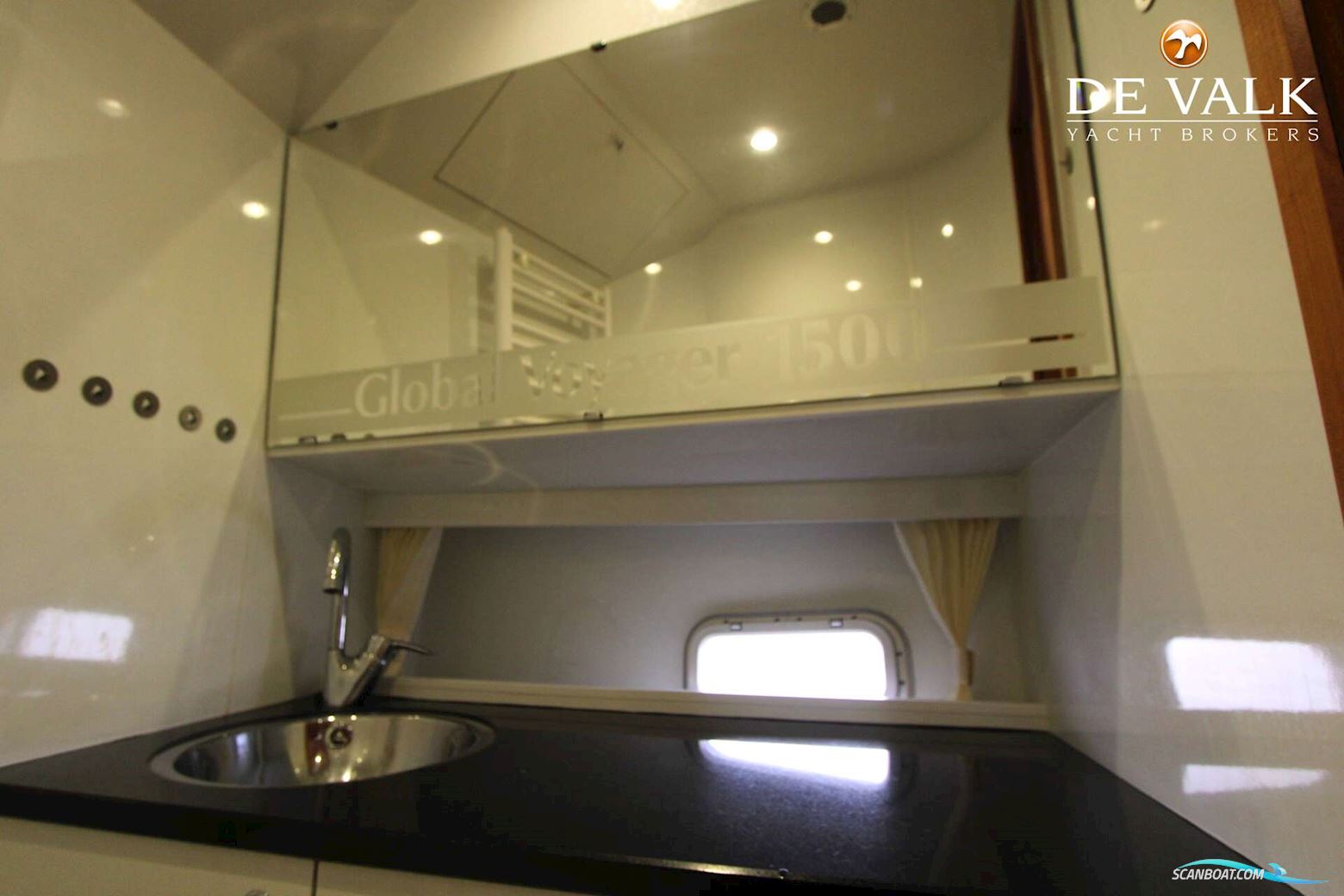 Aquanaut Global Voyager 1500 (Stabilizers)