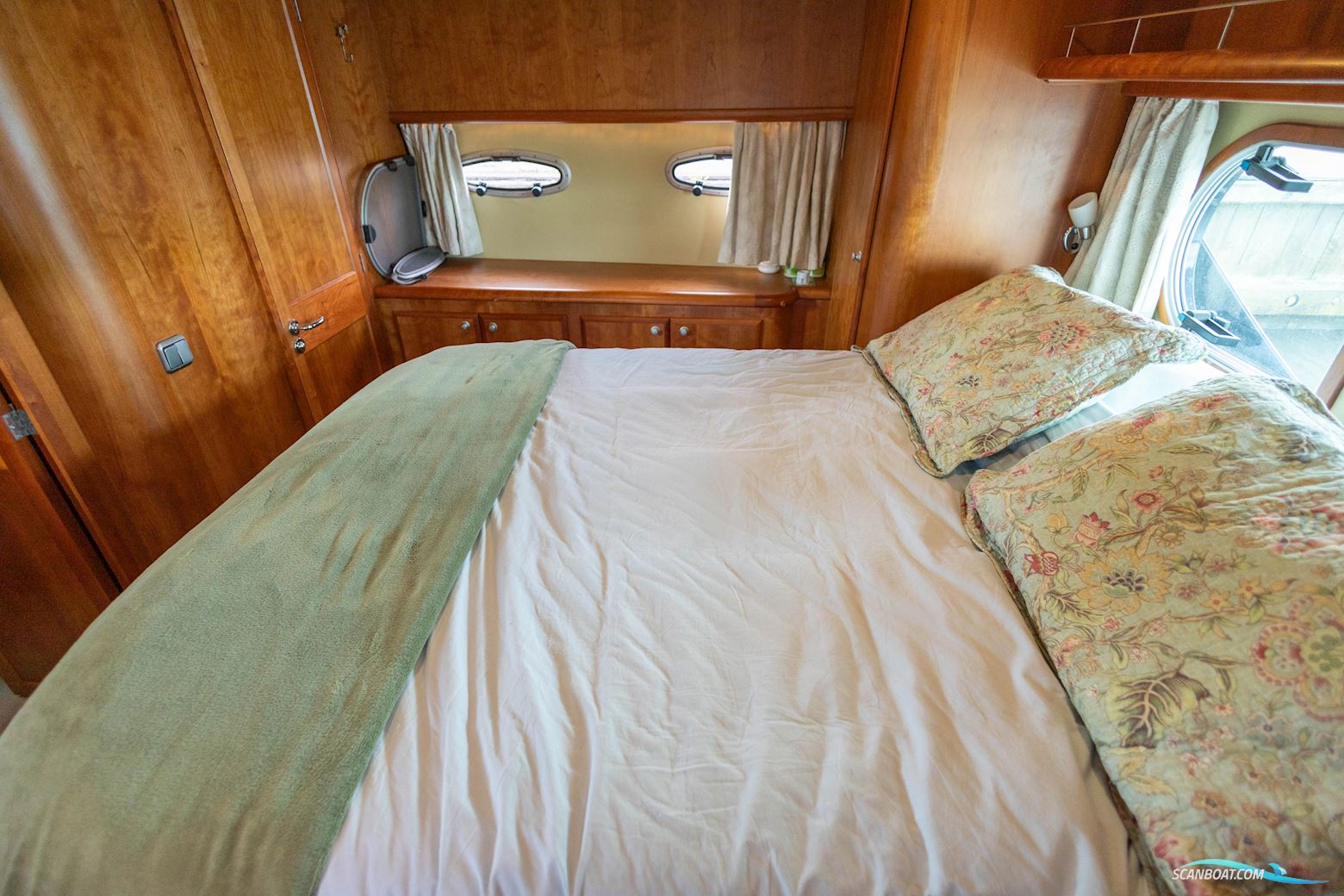 Aquanaut Privilege 1250 AK