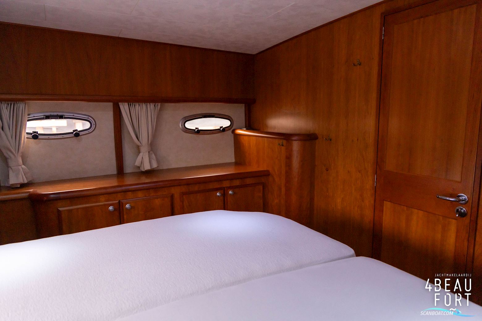 Aquanaut Privilege 1350 AK