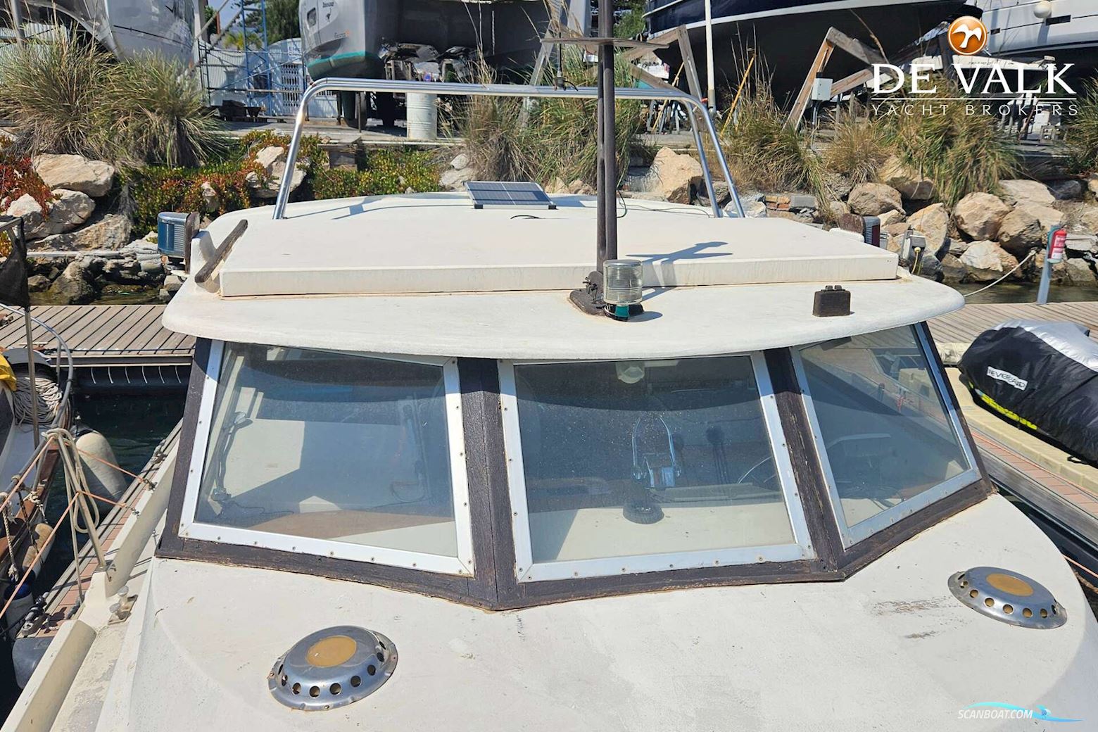 Aquastar 33 Sports Ranger