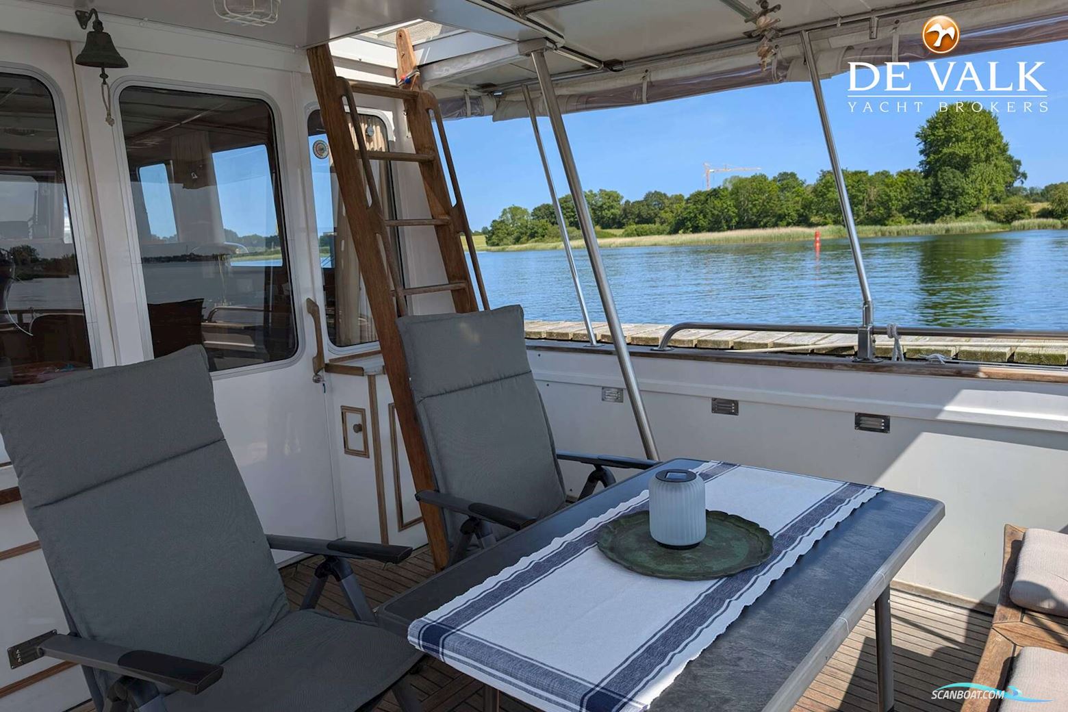 Aquastar 43 Fisherman