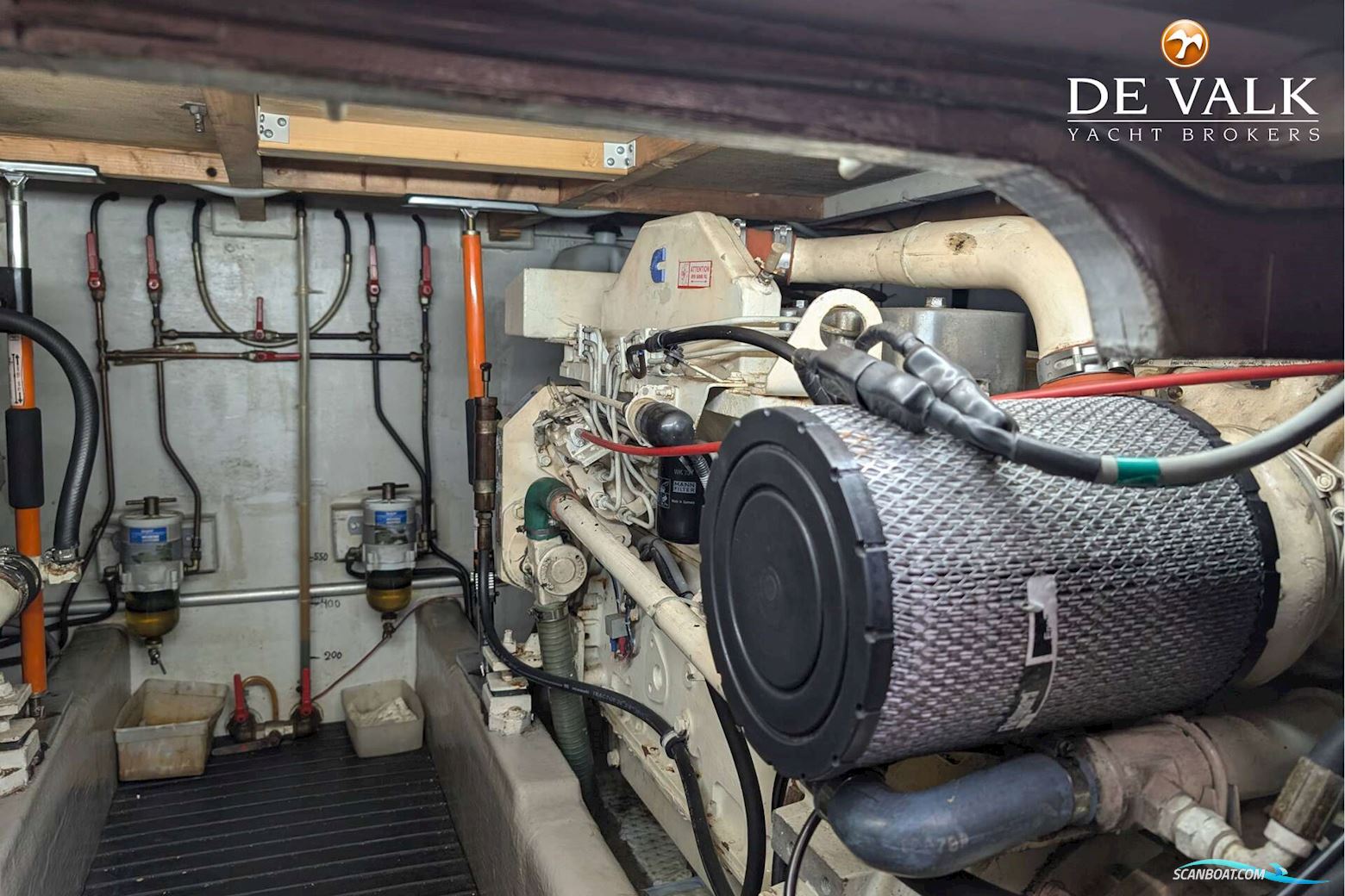 Aquastar 43 Fisherman