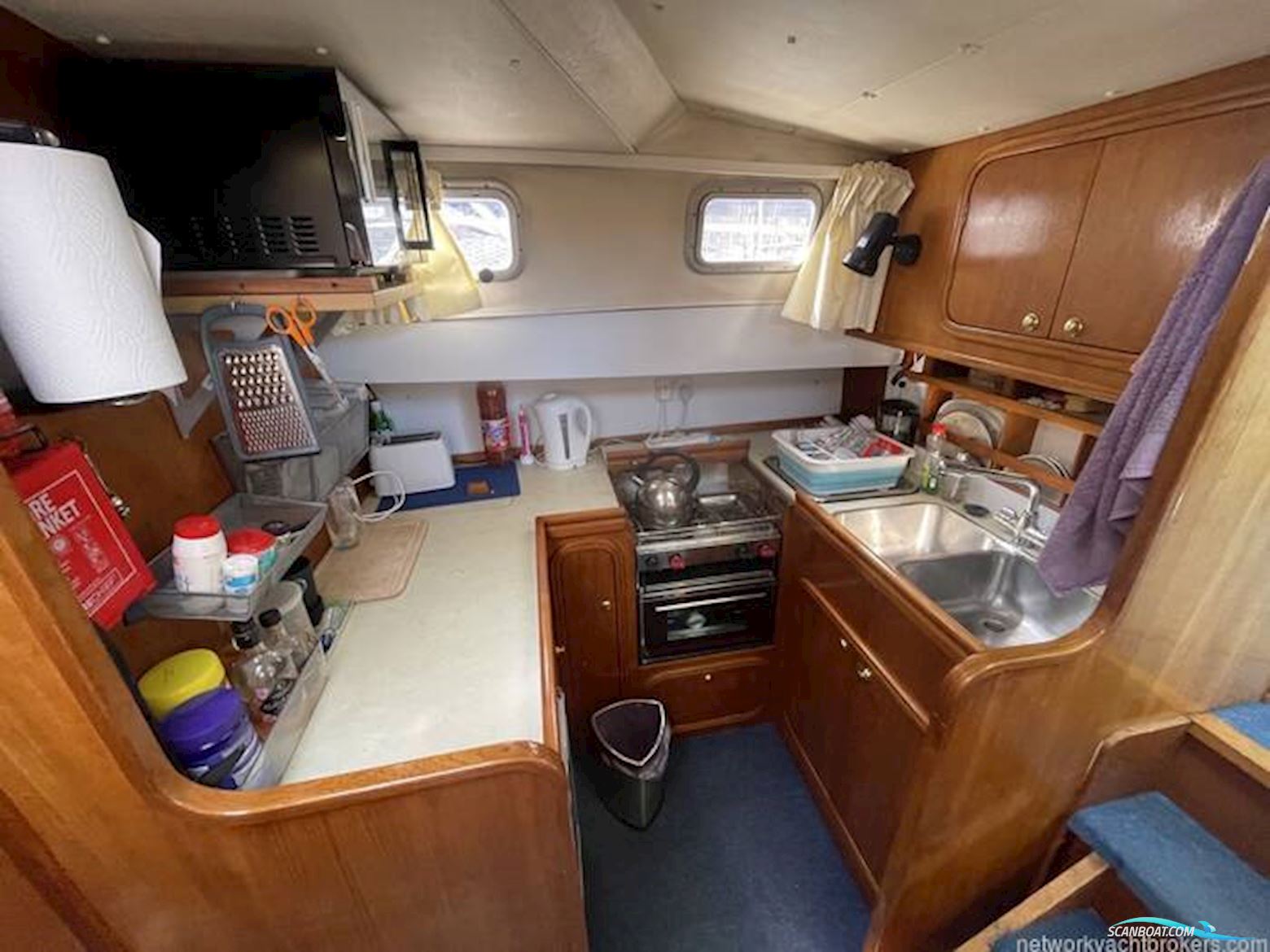 Aquastar Ocean Ranger 38 Aft Cabin