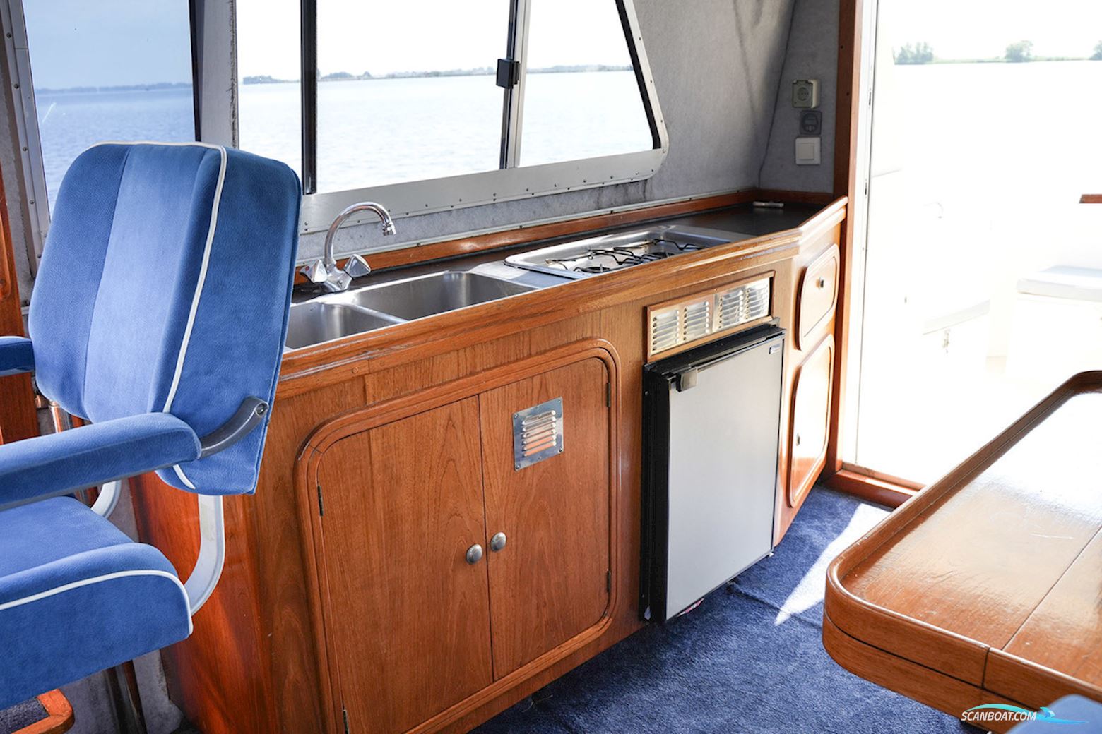 Aquastar Ocean Ranger 38