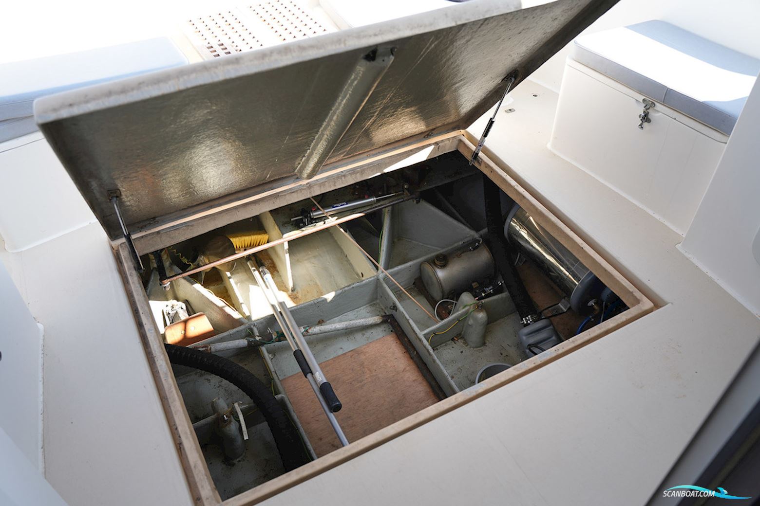 Aquastar Ocean Ranger 38