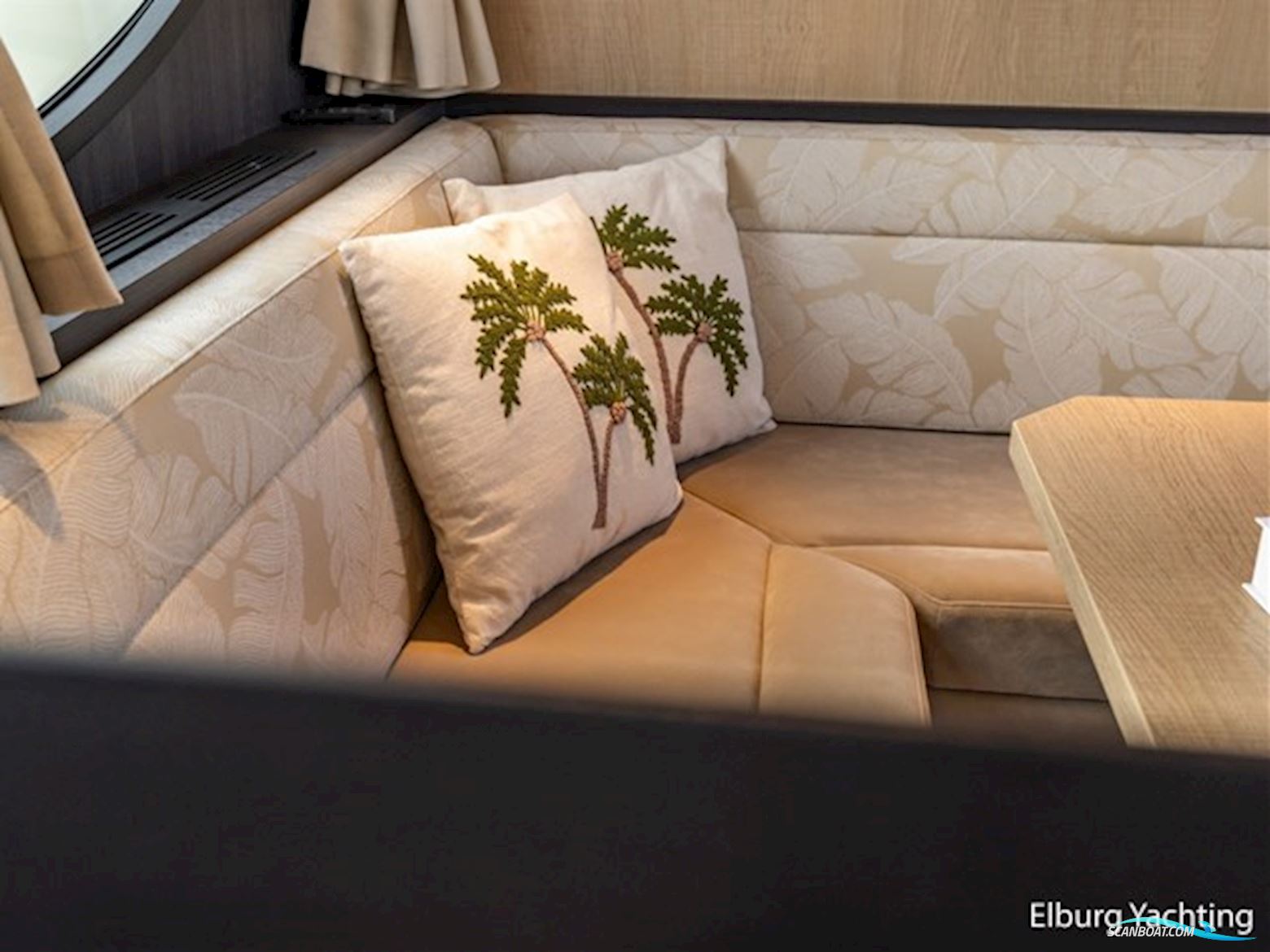 Argos 13.50 - Three Cabin - Sunroof