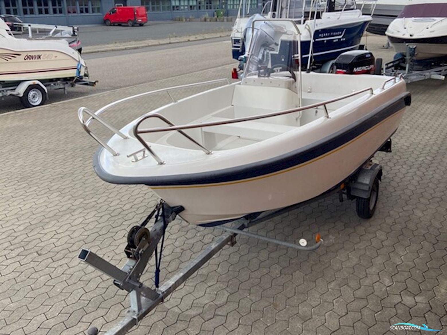 Askeladden 445 Hunter m/Mercury 40 hk 2-takt og Brenderup trailer