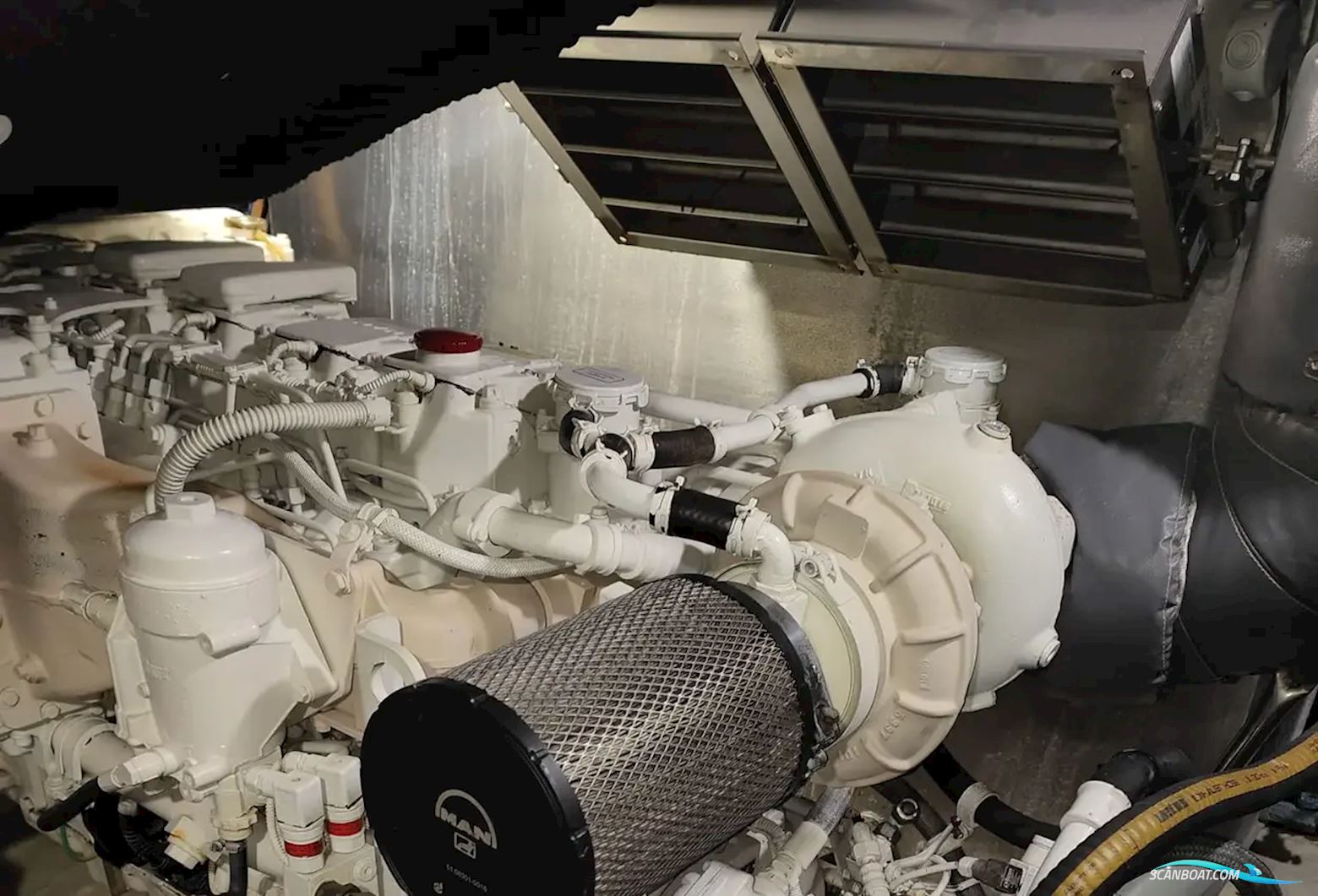 Astondoa Century 100