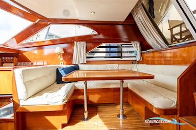 Astor 37 Flybridge Motorboten 1996, met Volvo motor, The Netherlands