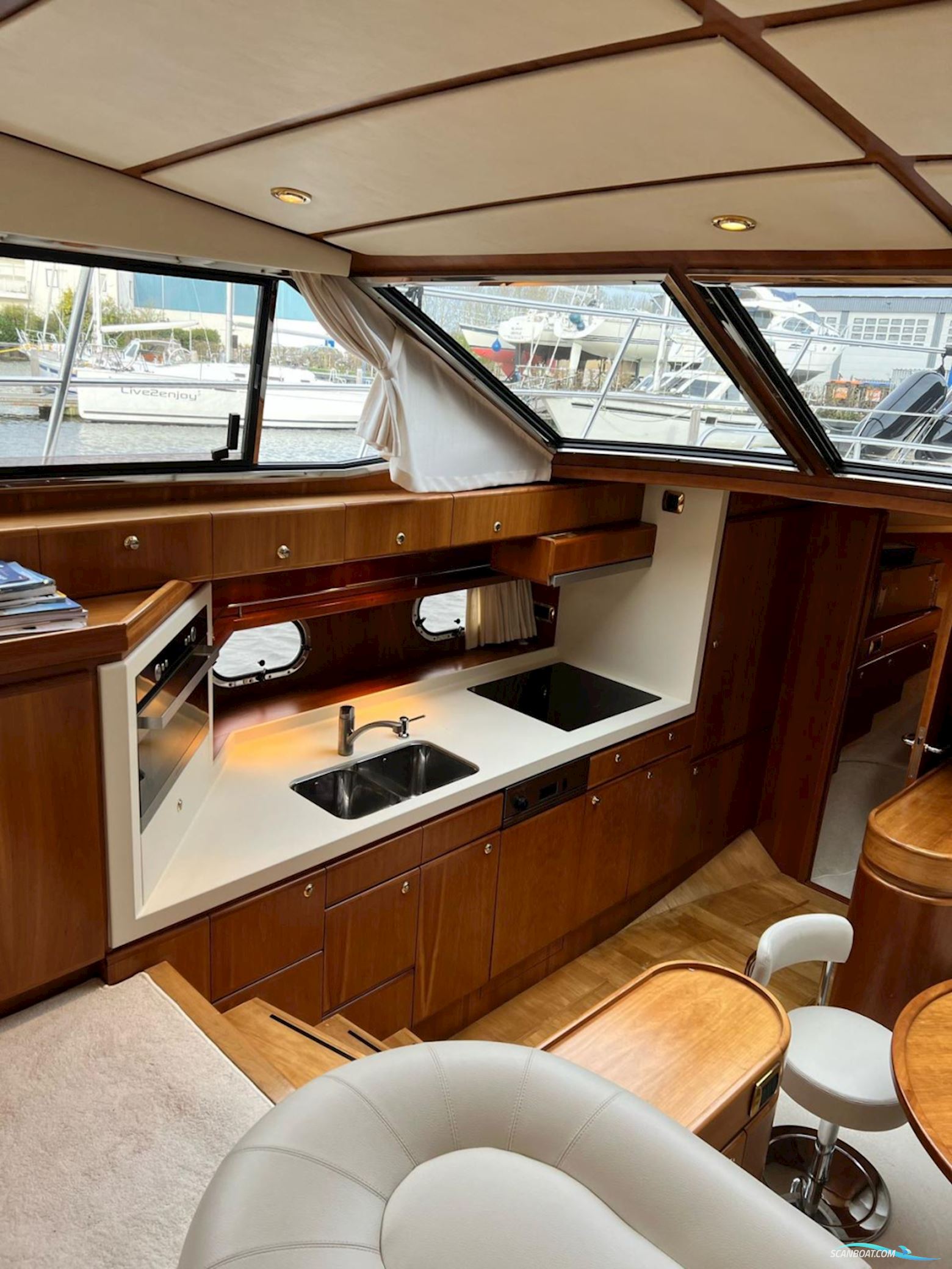 Atlantic  444
