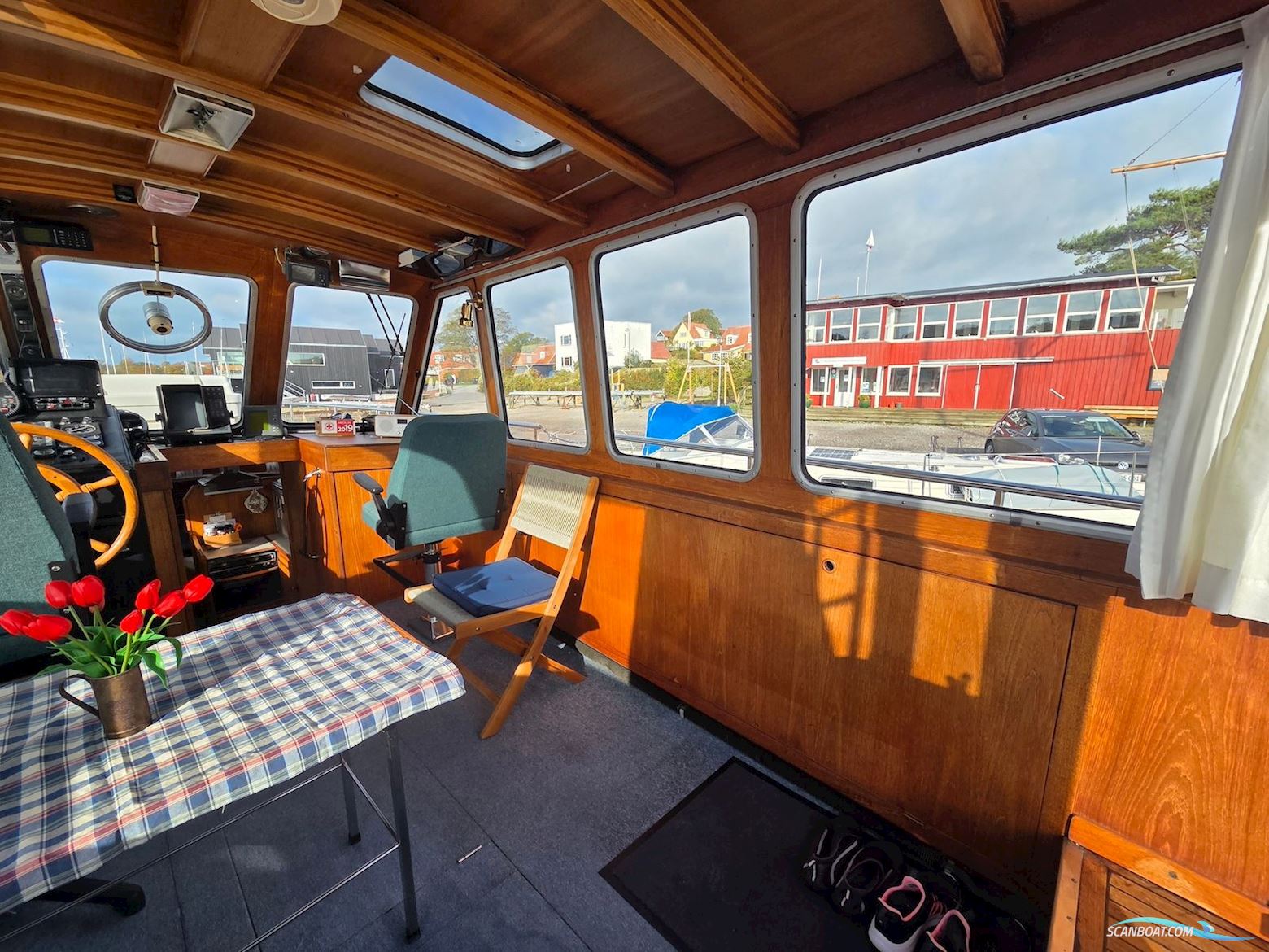 Atlantic 37