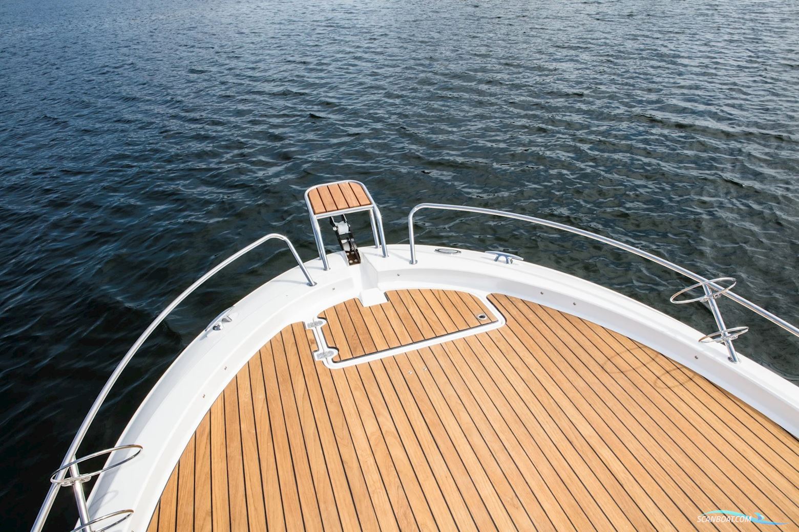 Atlantic 730 Sun Cruiser Med 250 HK