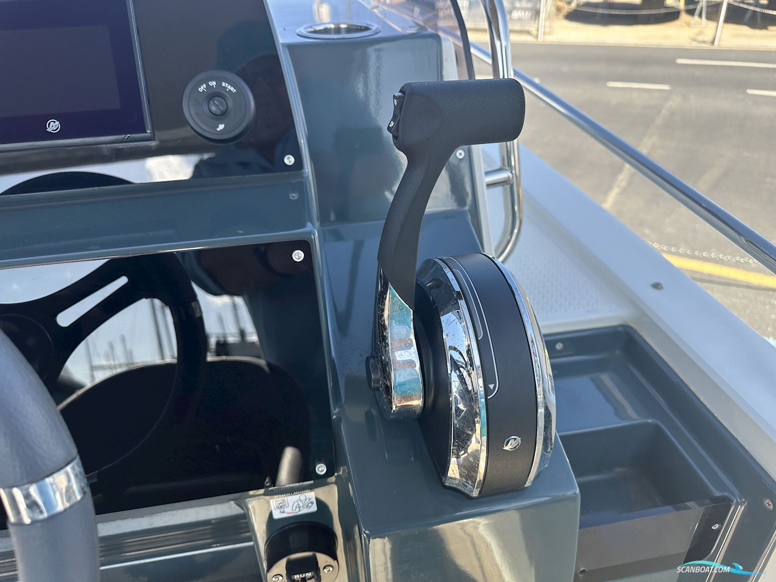 Atlantic Marine Sun Cruiser 630