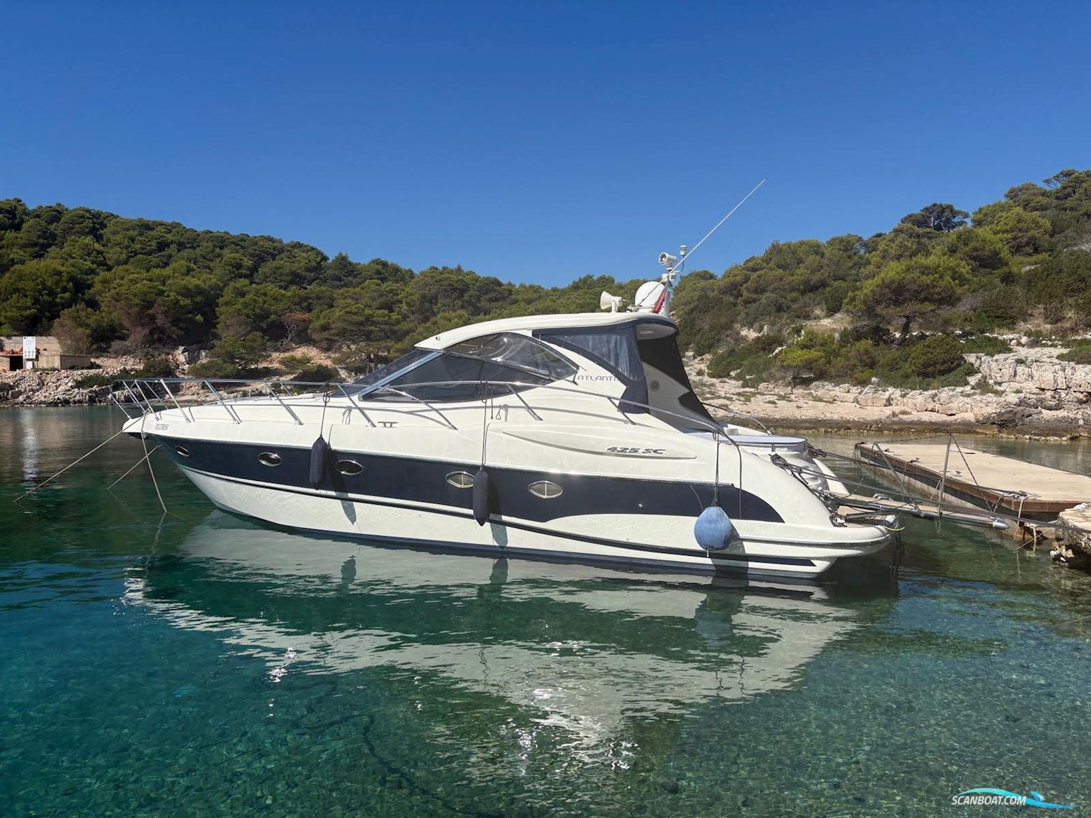 Atlantis 425 SC HT Motorboten 2010, met Volvo Penta D6 motor, Kroatië