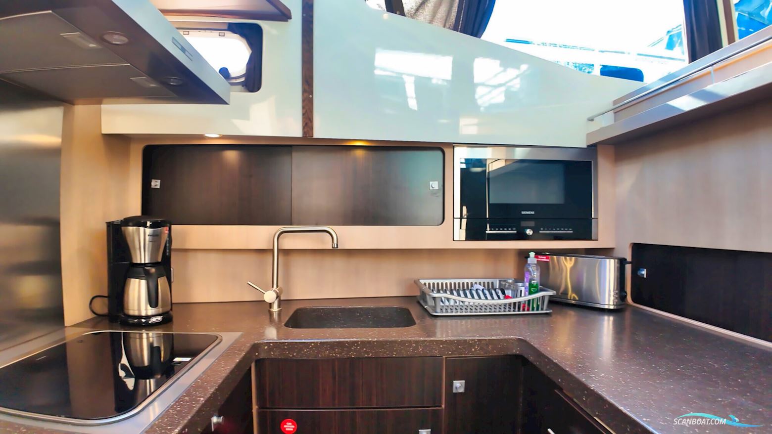 Aventura 43 AK Cabrio