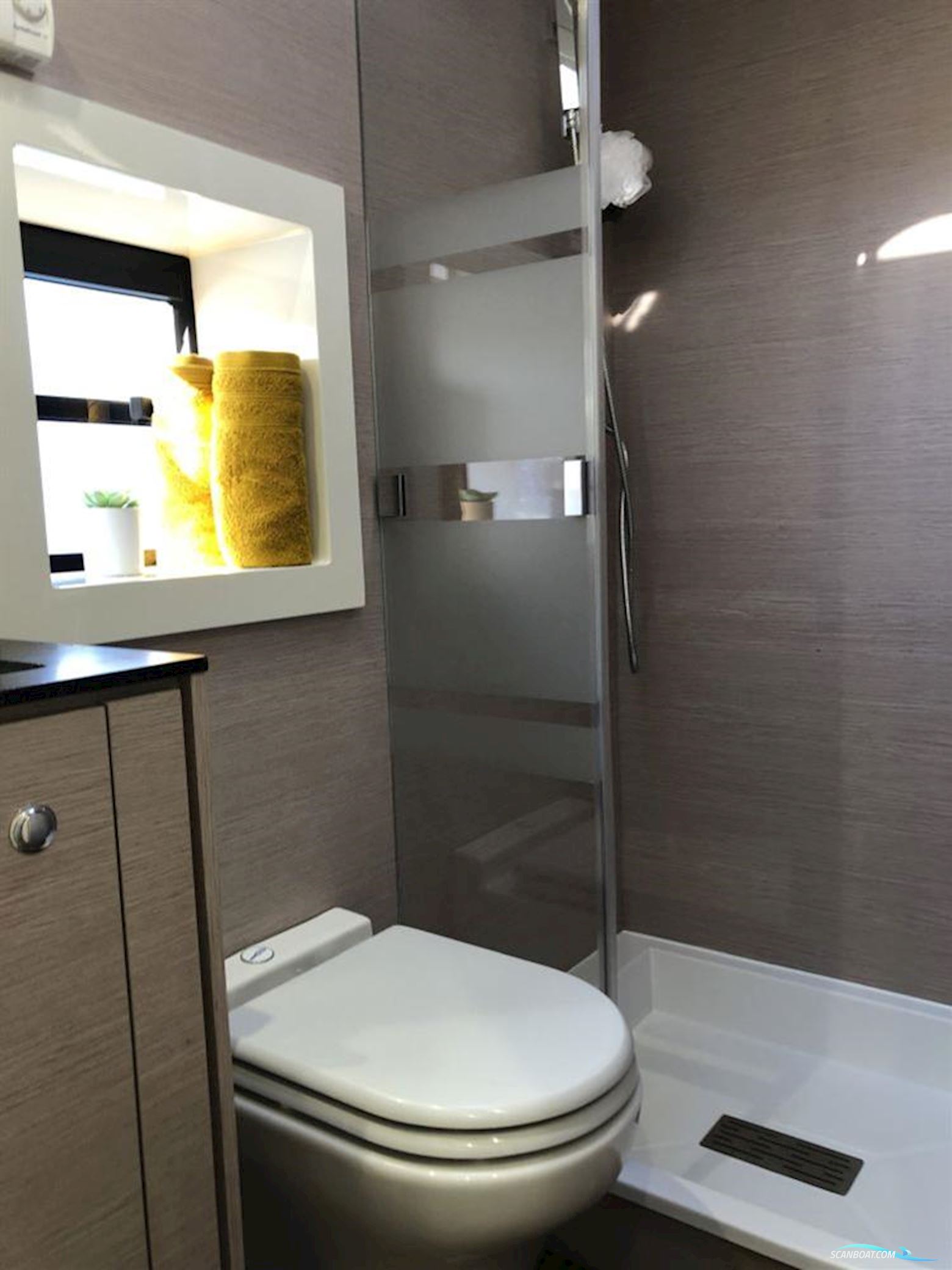 Aventura Catamarans 56