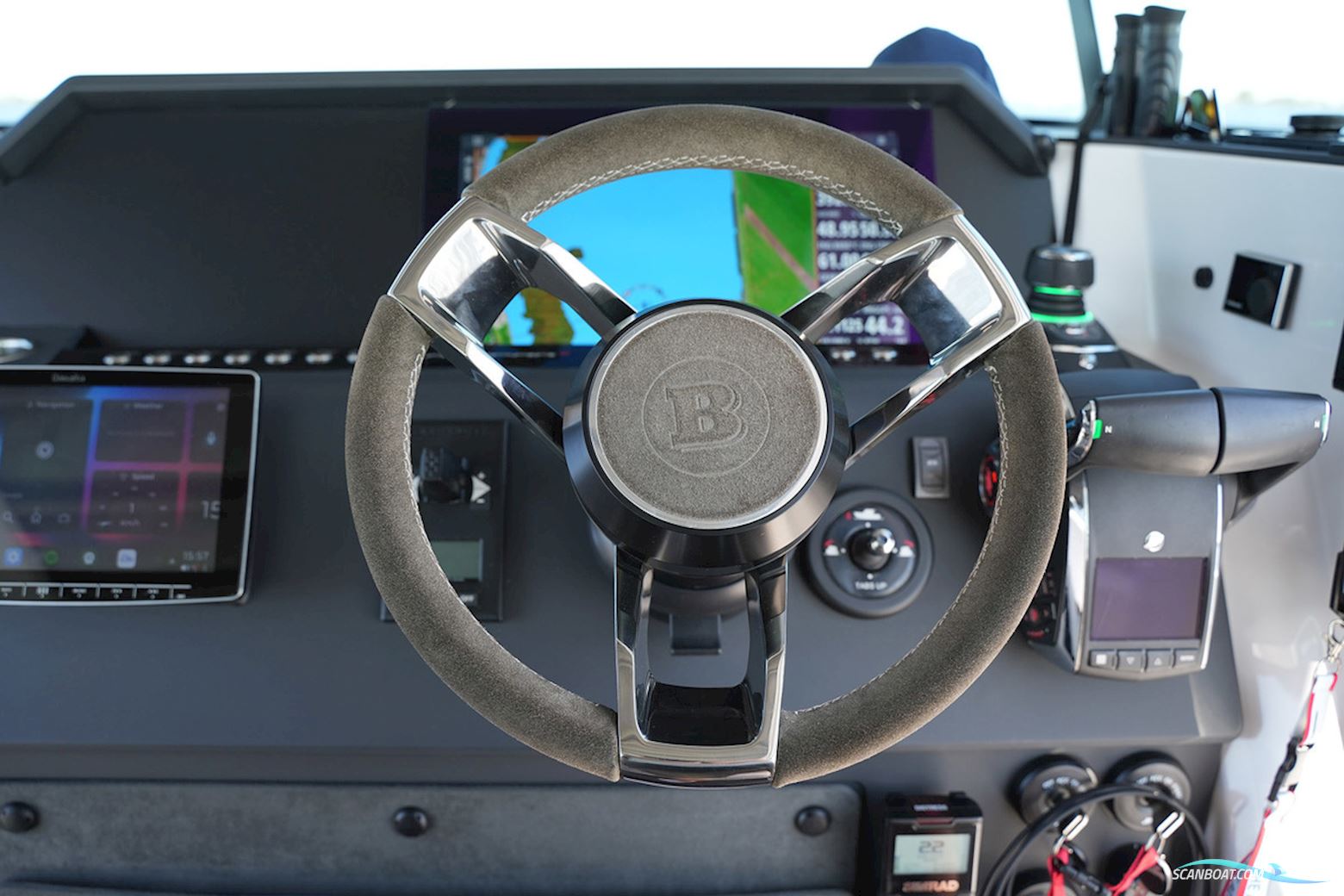 Axopar  37 XC Cross Cabin Mediterrana Edition