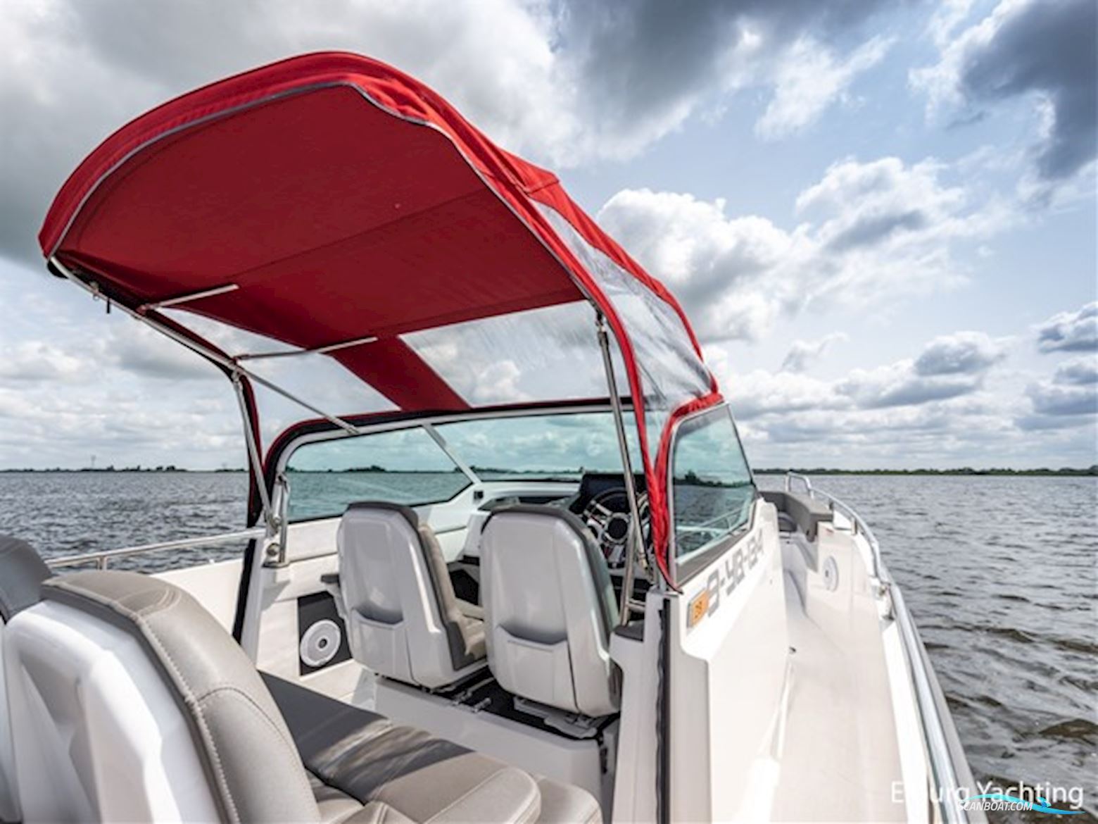 Axopar 28 - Open