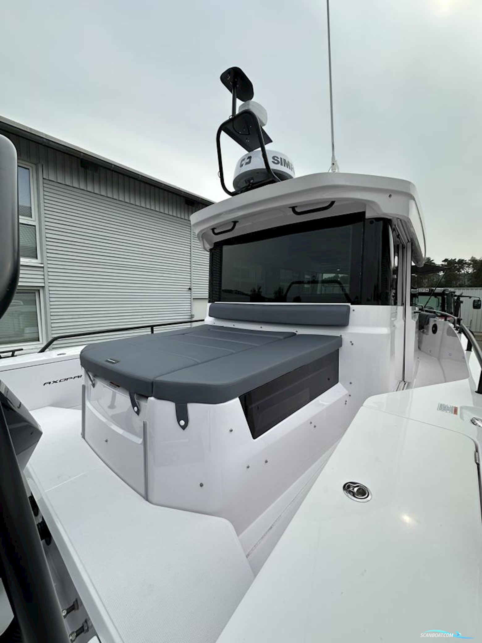 Axopar 28 Cabin - Reserviert