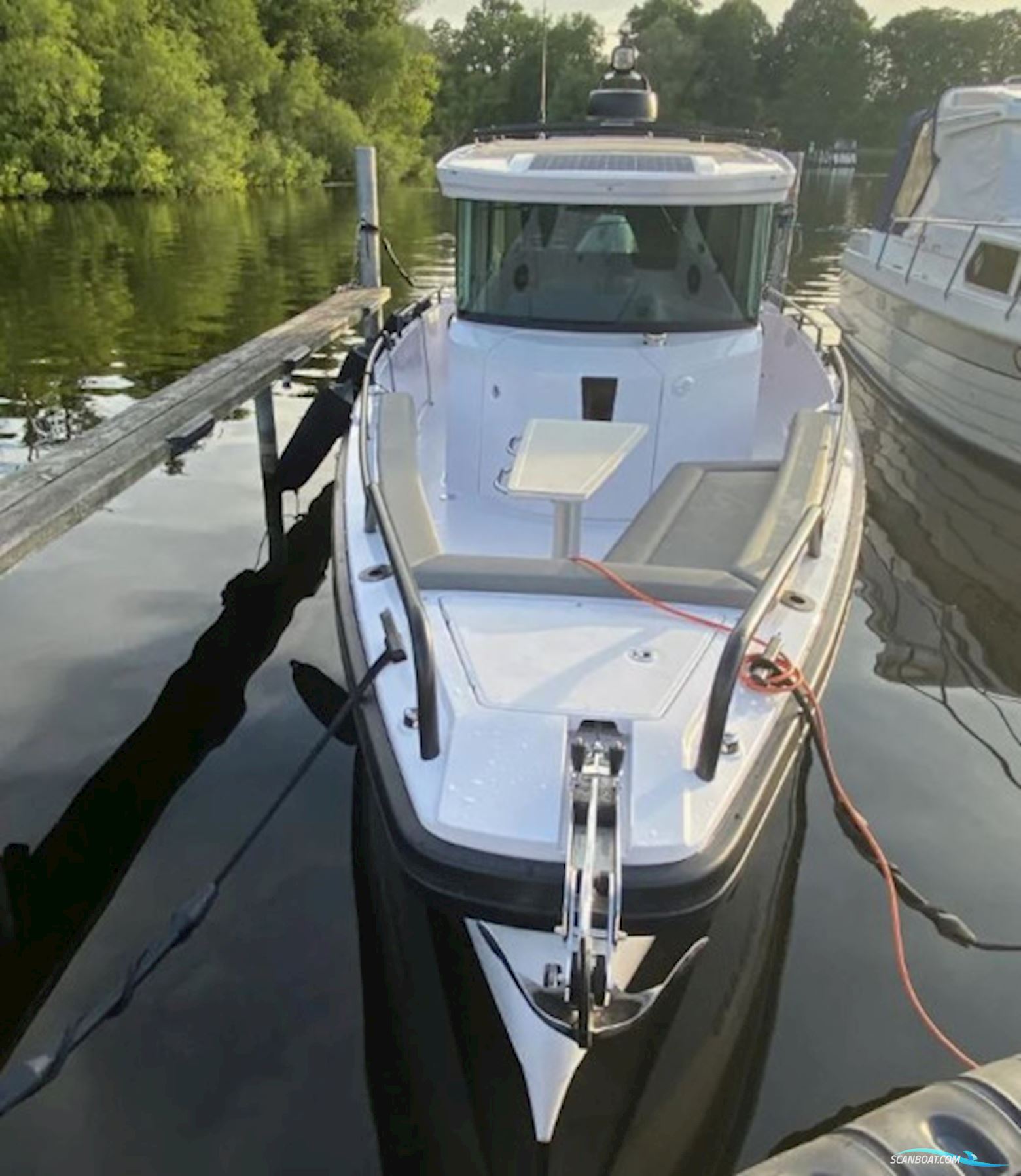 Axopar 28 Cabin Brabus Line