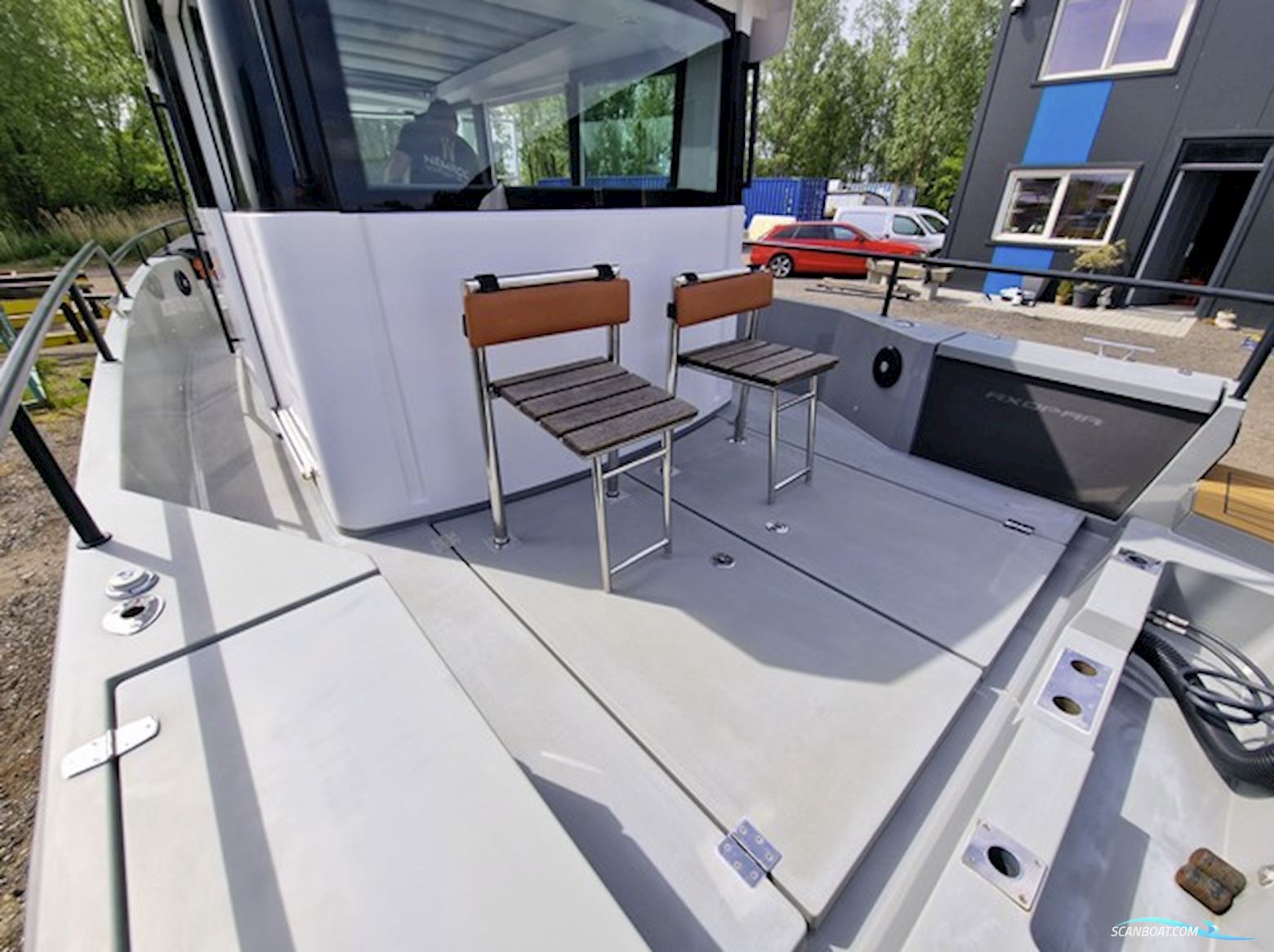 Axopar 28 Cabin R-Version