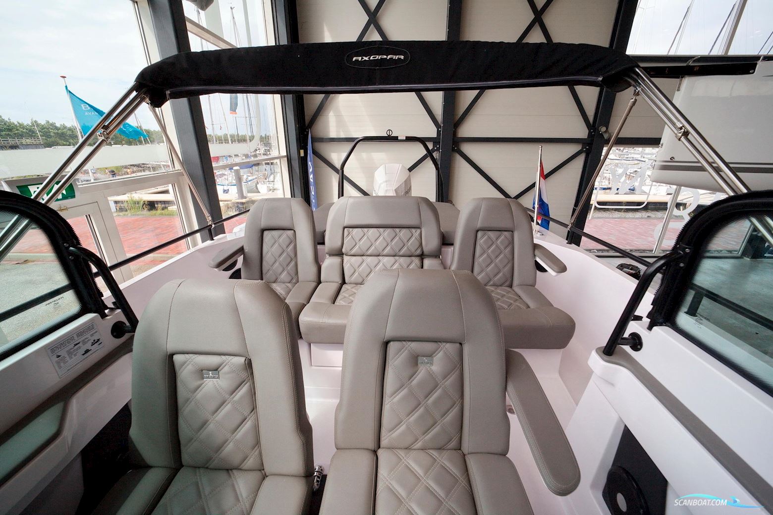 Axopar 28 Open "Brabus Line"