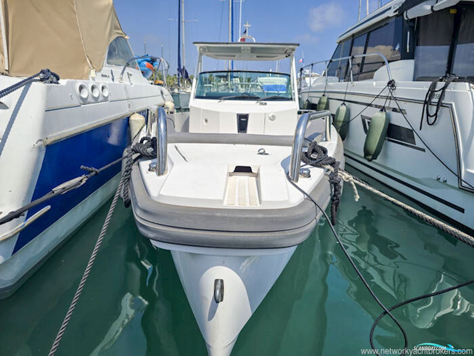 Axopar 28TT