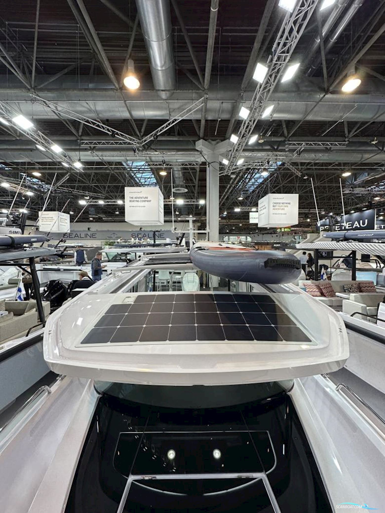 Axopar 29 Cross Cabin