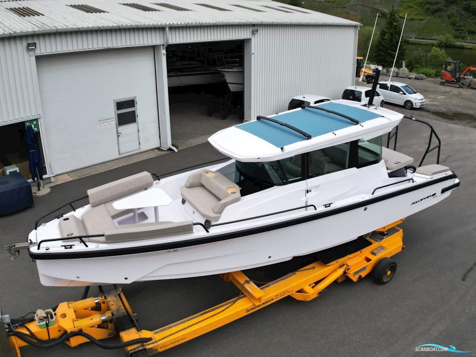 Axopar 29 XC Cross Cabin