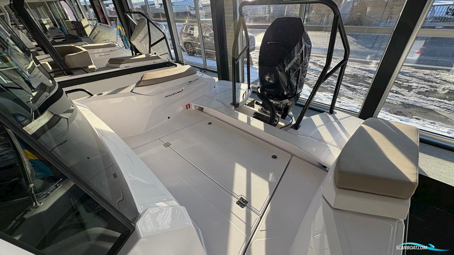 AXOPAR 29 XC Cross Cabin