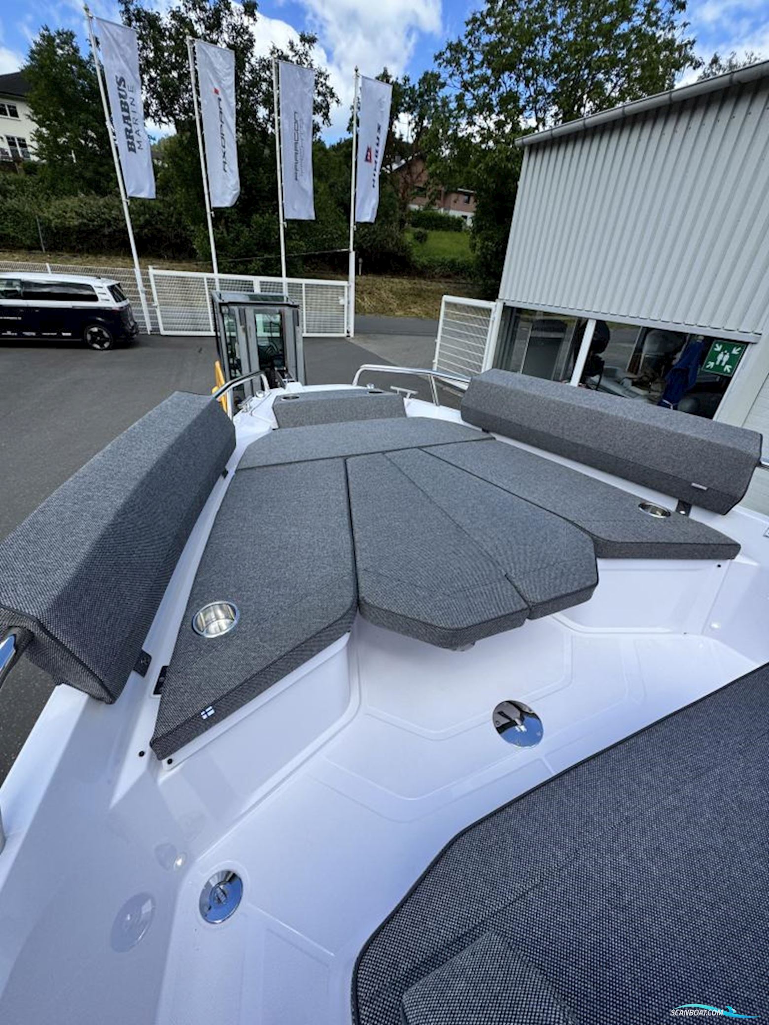 AXOPAR 29 XC Cross Cabin