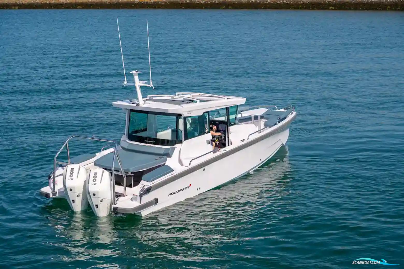 Axopar 29 XC Cross Cabin