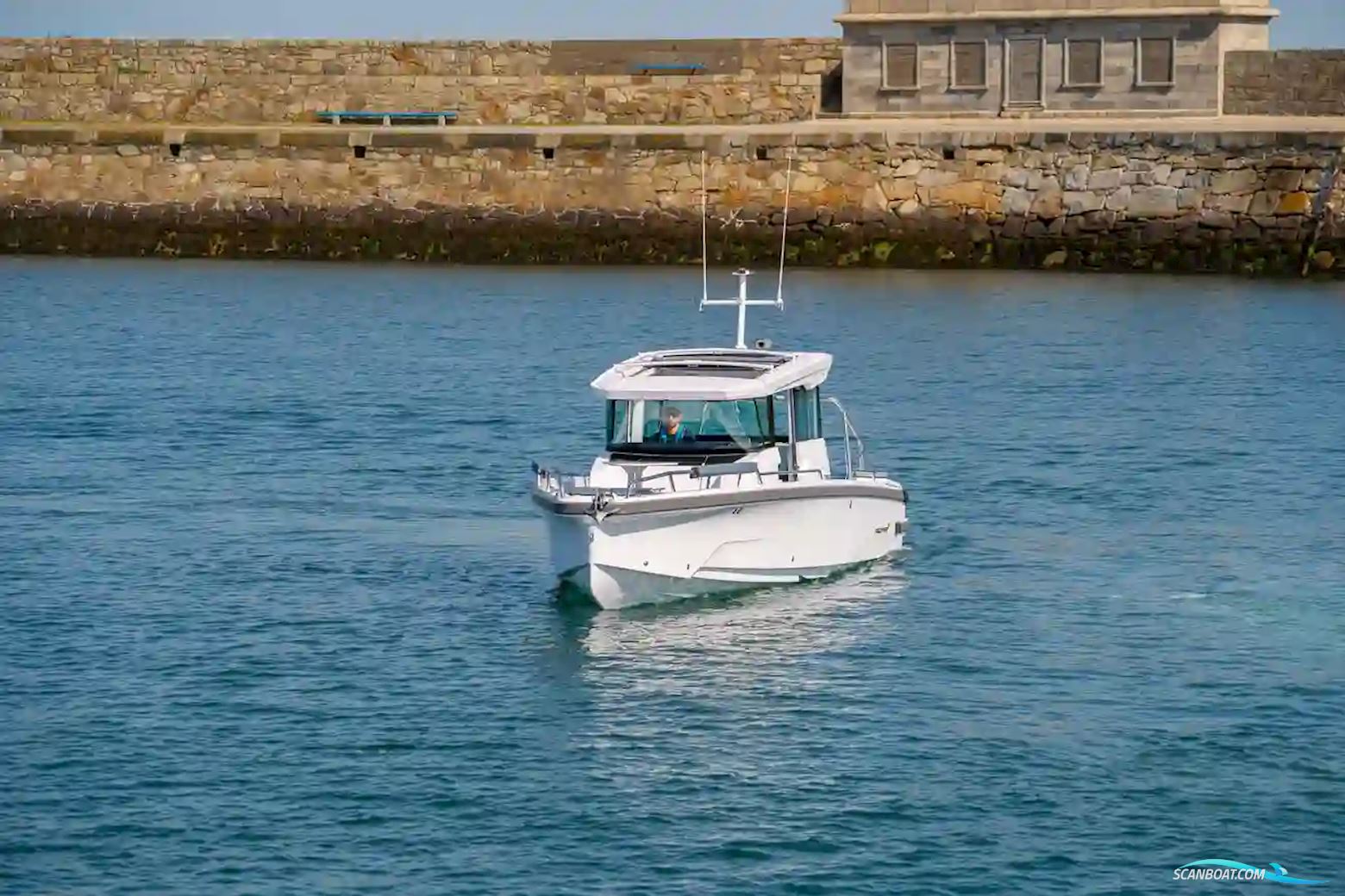 Axopar 29 XC Cross Cabin
