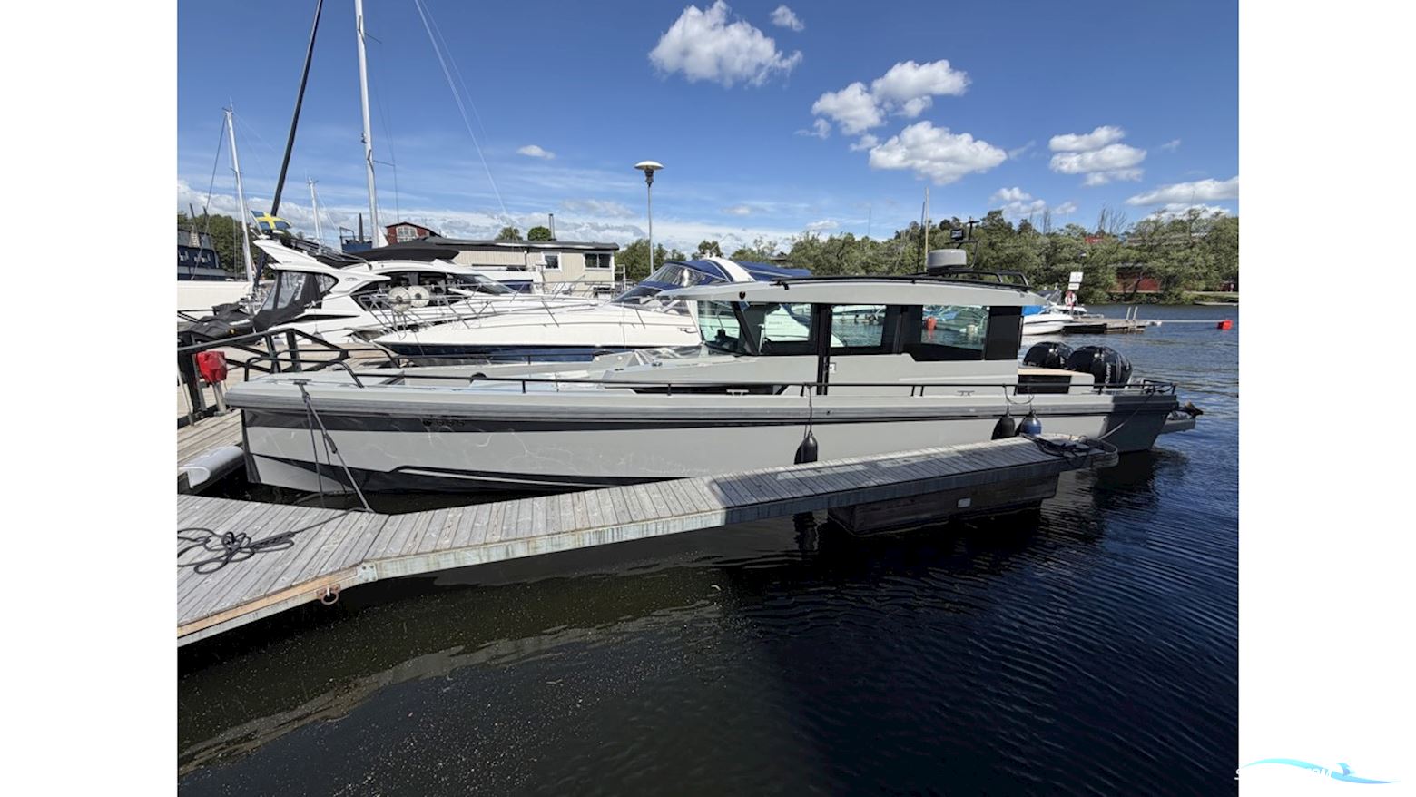 Axopar 37 Aft Cabin