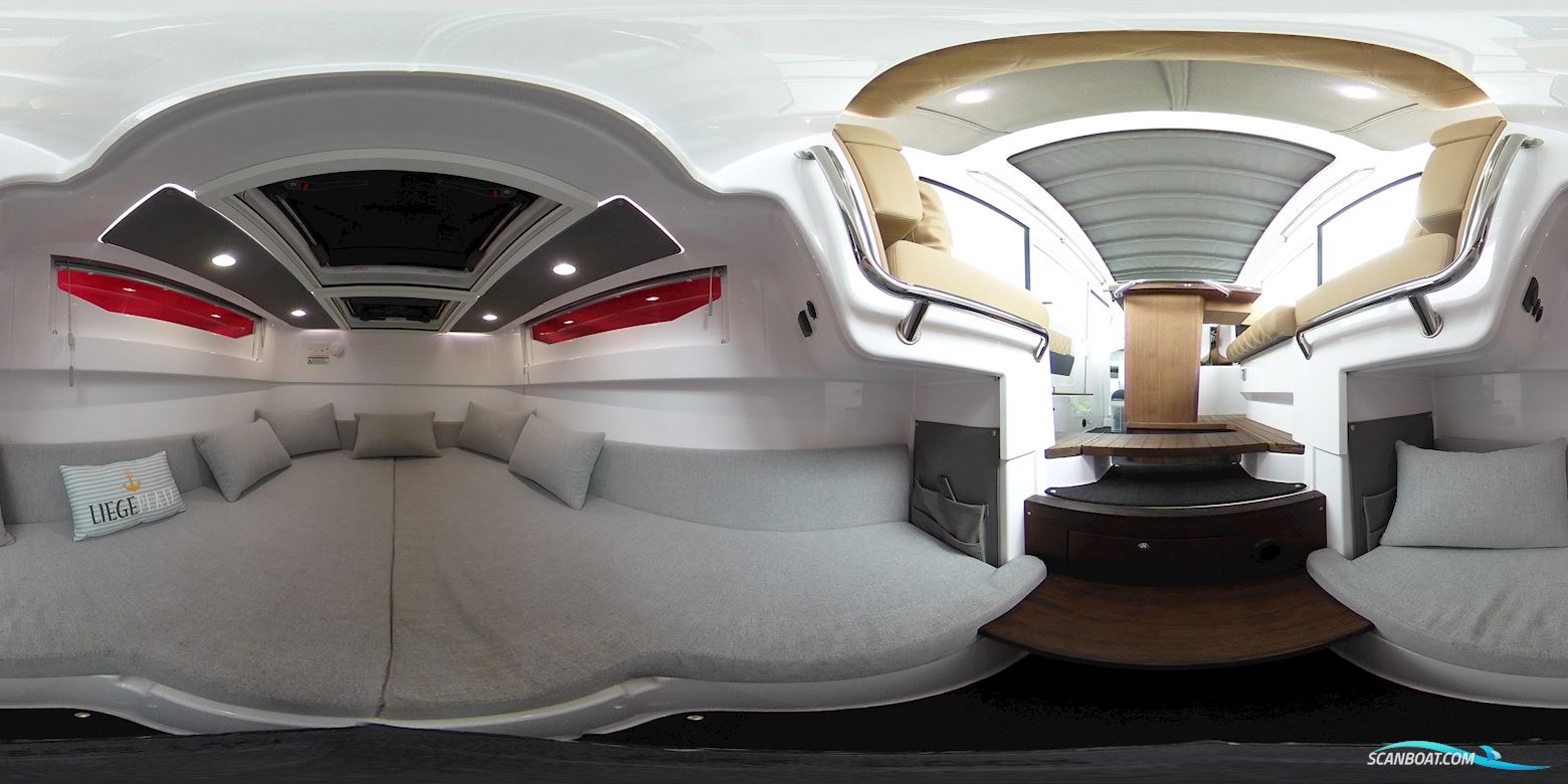 AXOPAR 37 Cross Cabin