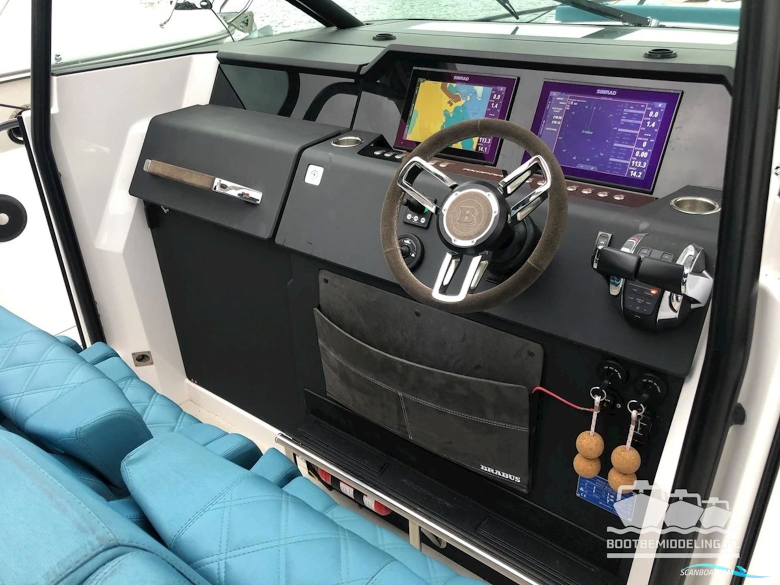 AXOPAR 37 SUN TOP, BRABUS LINE