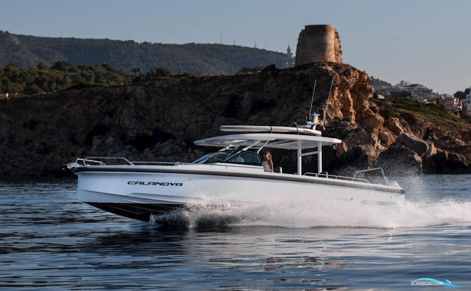 Axopar 37 Sun-Top Motorboten 2024, met Mercury Verado motor, France