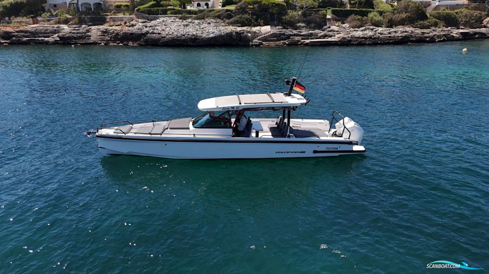 Axopar 37 Sun-Top