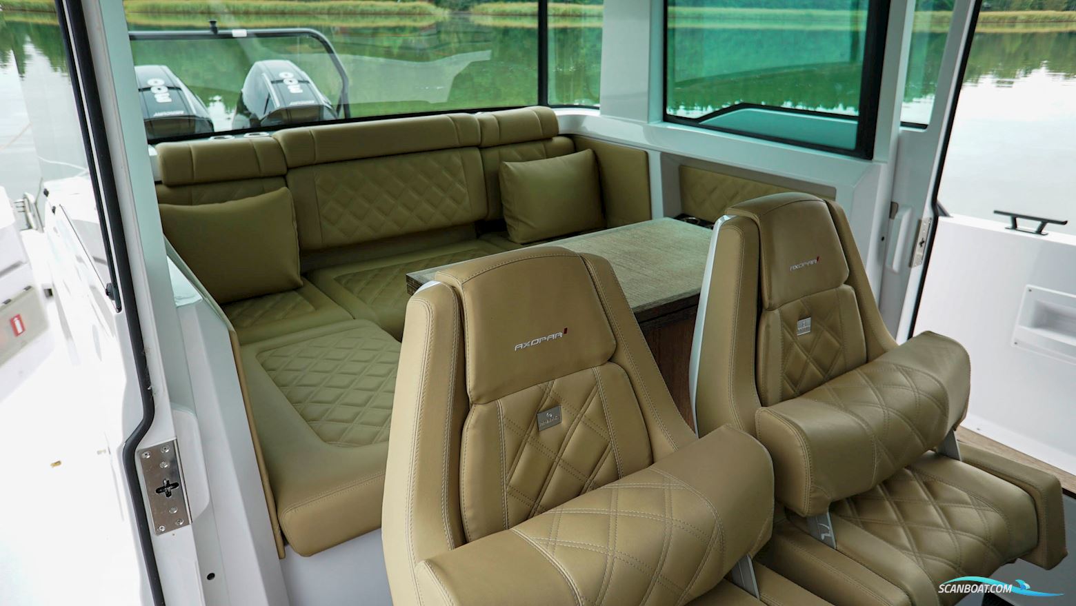 Axopar 37 XC Brabus Line