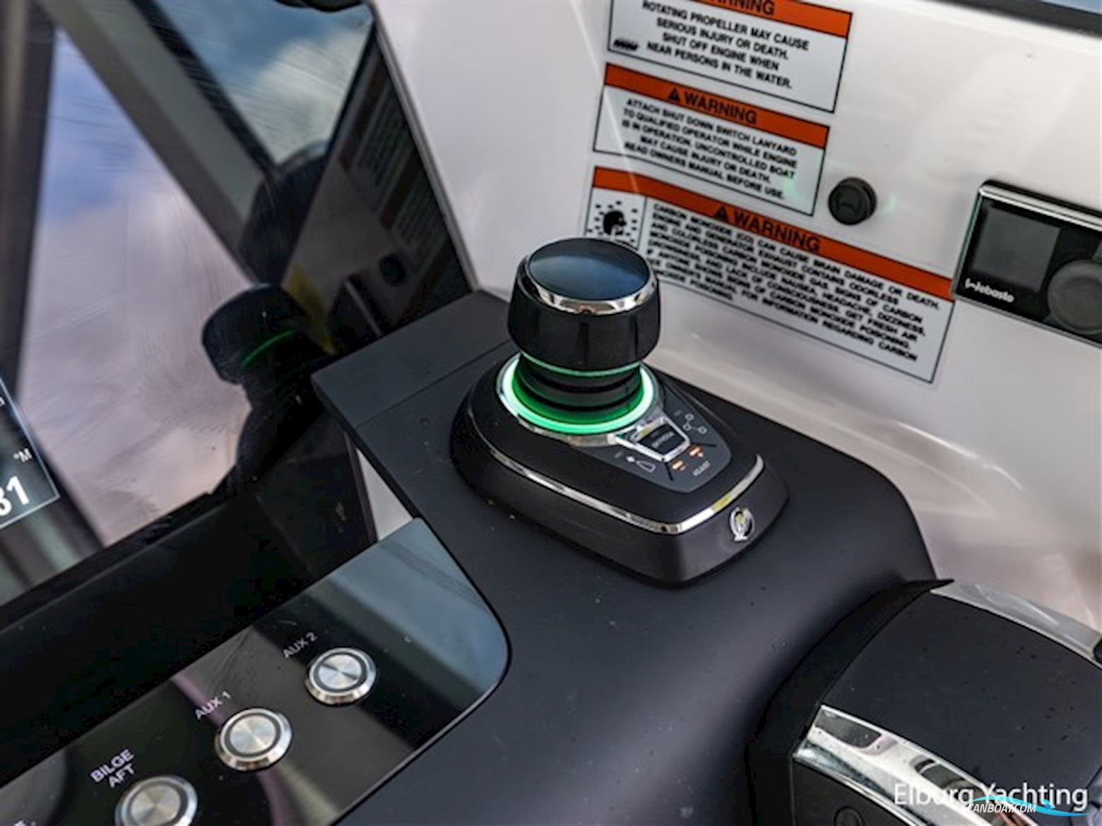 Axopar 37 XC Cross Cabin - Brabus 