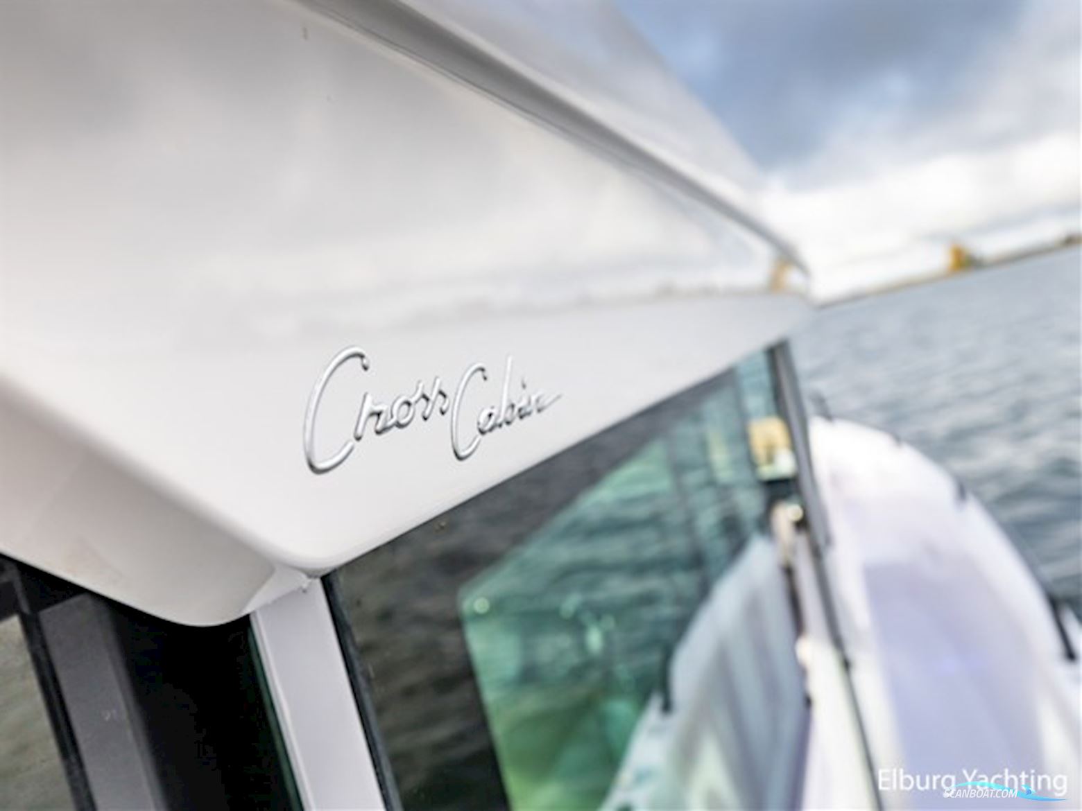 Axopar 37 XC Cross Cabin - Brabus 