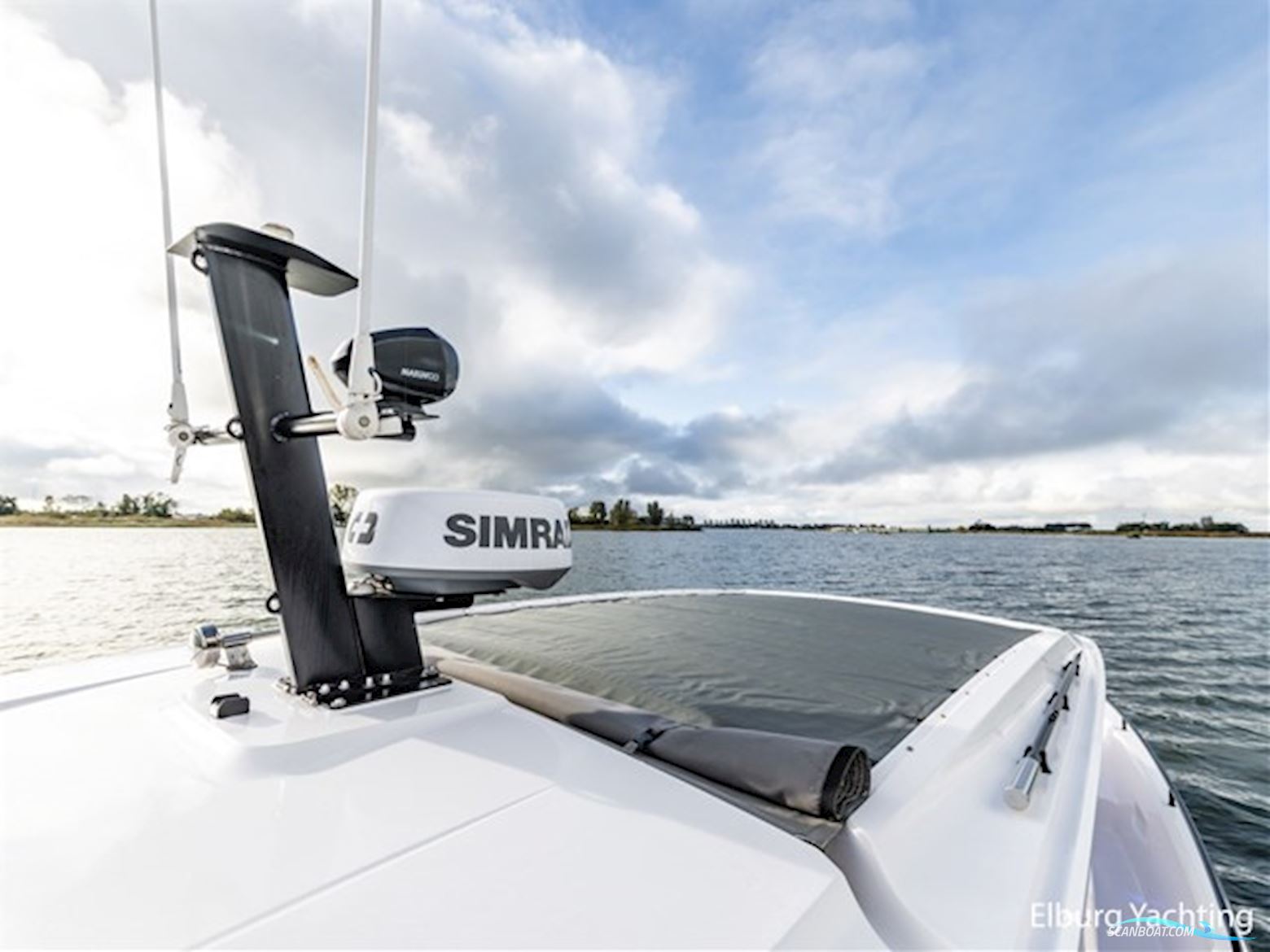 Axopar 37 XC Cross Cabin - Brabus 