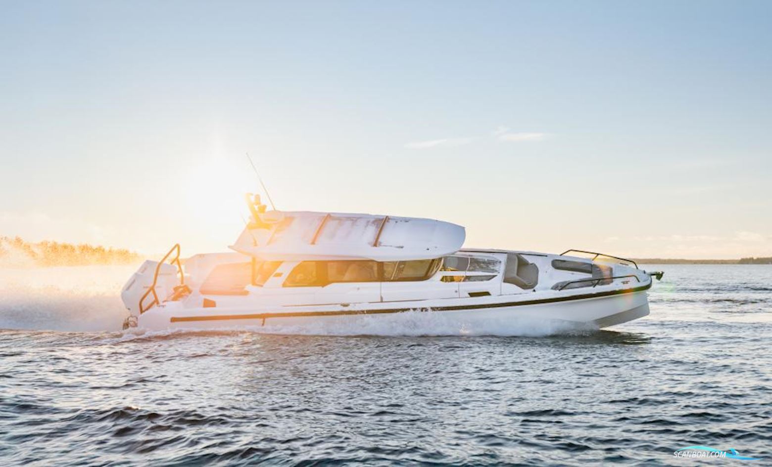 Axopar 38 Cross Cabin Motorboten 2024, met Mercury Verado motor, Duitsland