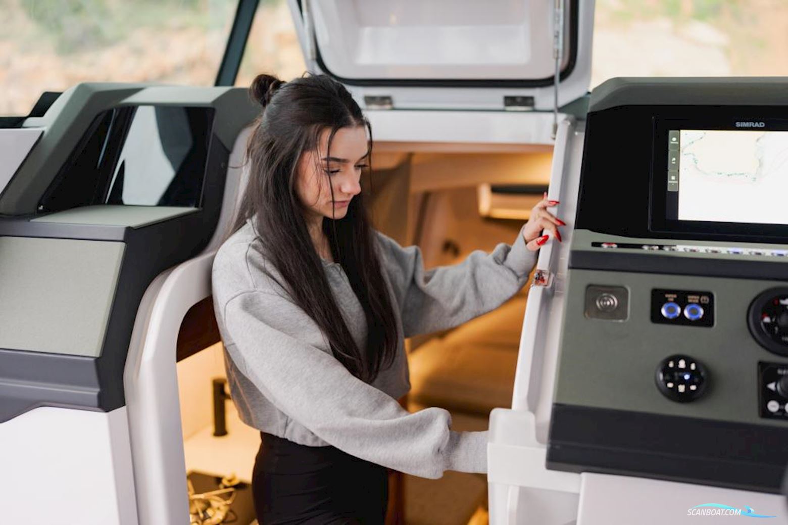 Axopar 38 Cross Cabin