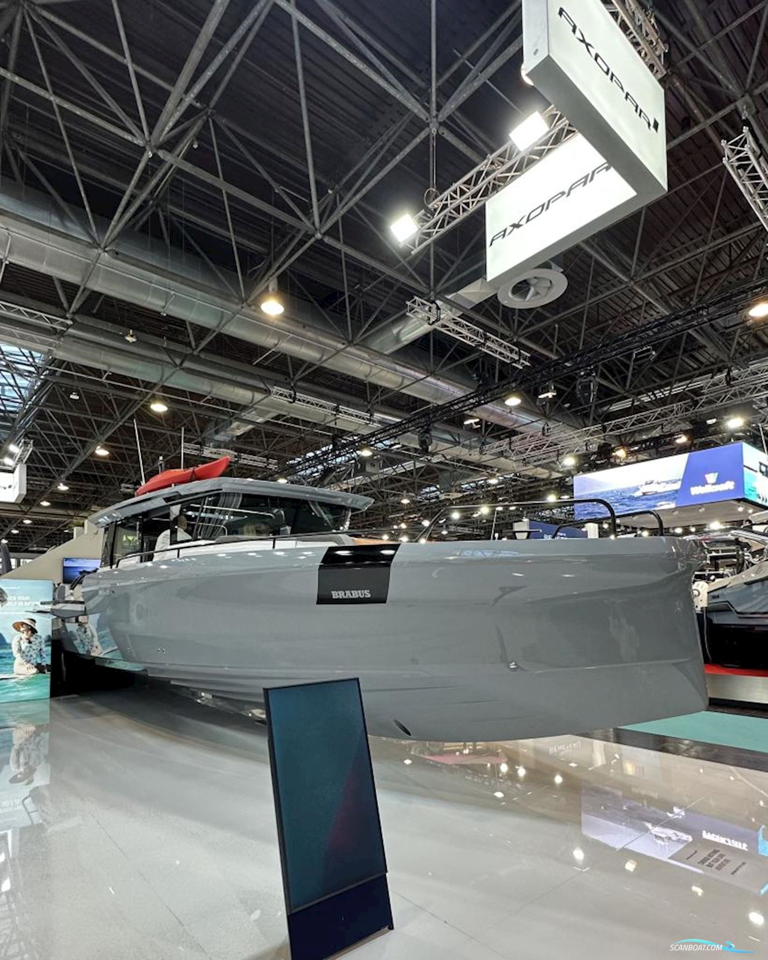 Axopar 45 Cross Cabin Motorboten 2025, met Mercury Verado motor, Duitsland