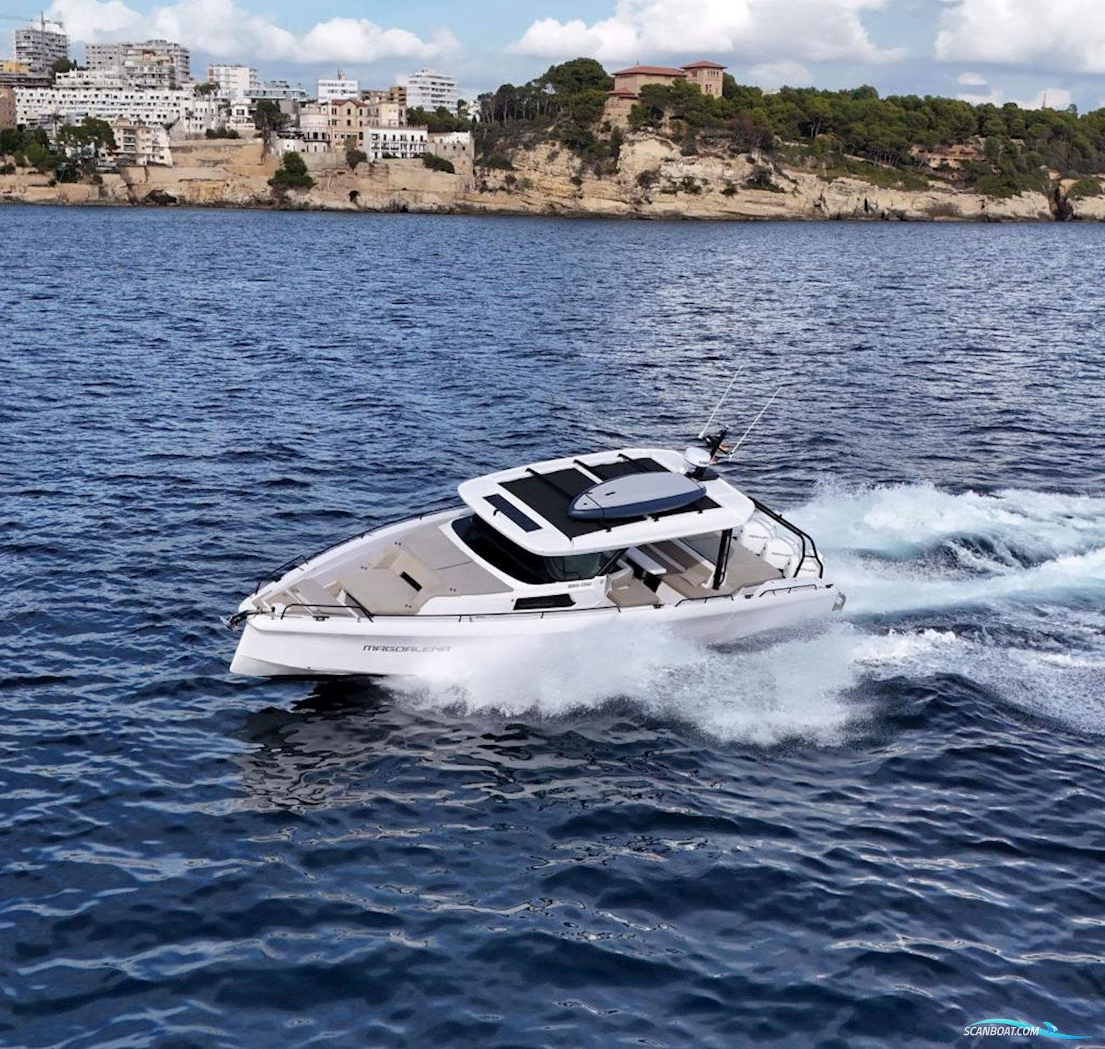 Axopar 45 Cross Top Motorboten 2023, met Mercury motor, Spain