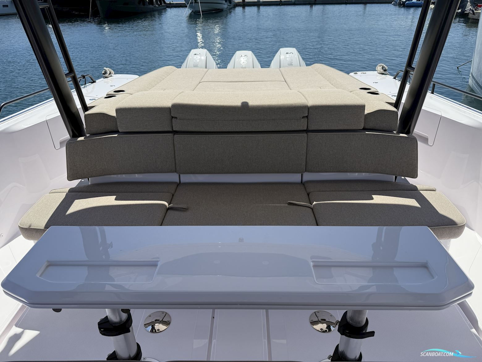 Axopar 45 Sun-Top